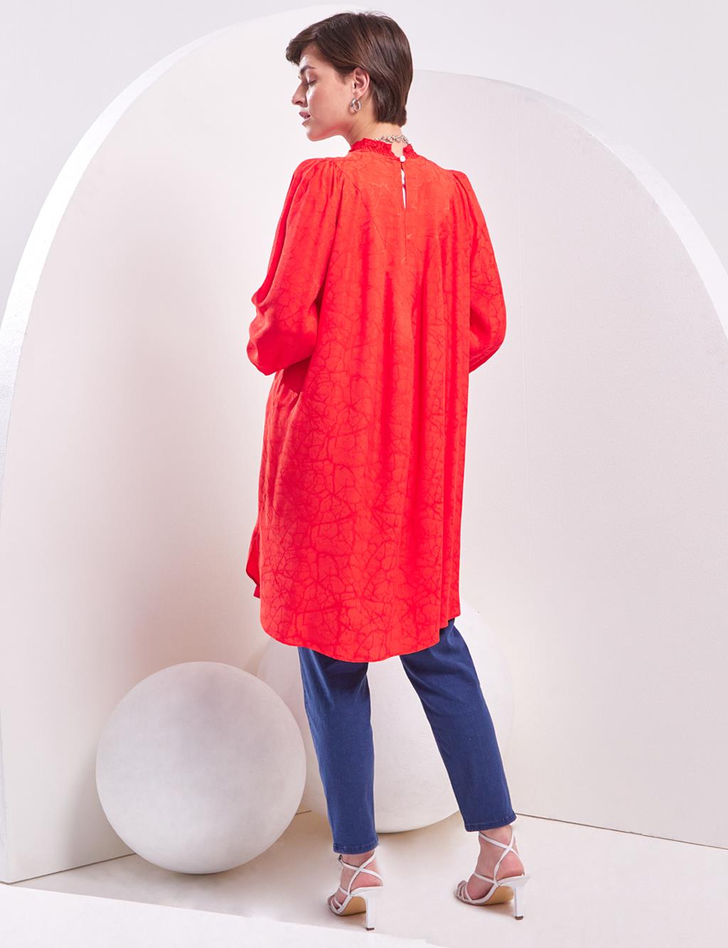 Ribbon Guipure Ruffle Collar Tunic Red