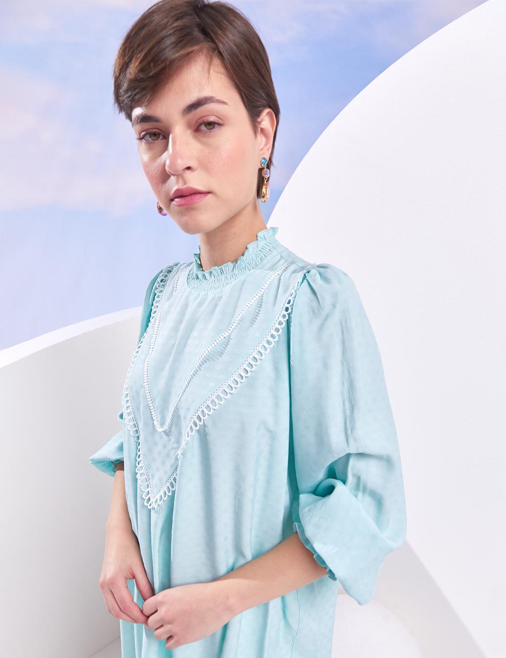 Şerit Güpürlü Büzgü Yaka Tunik Nil Yeşili
