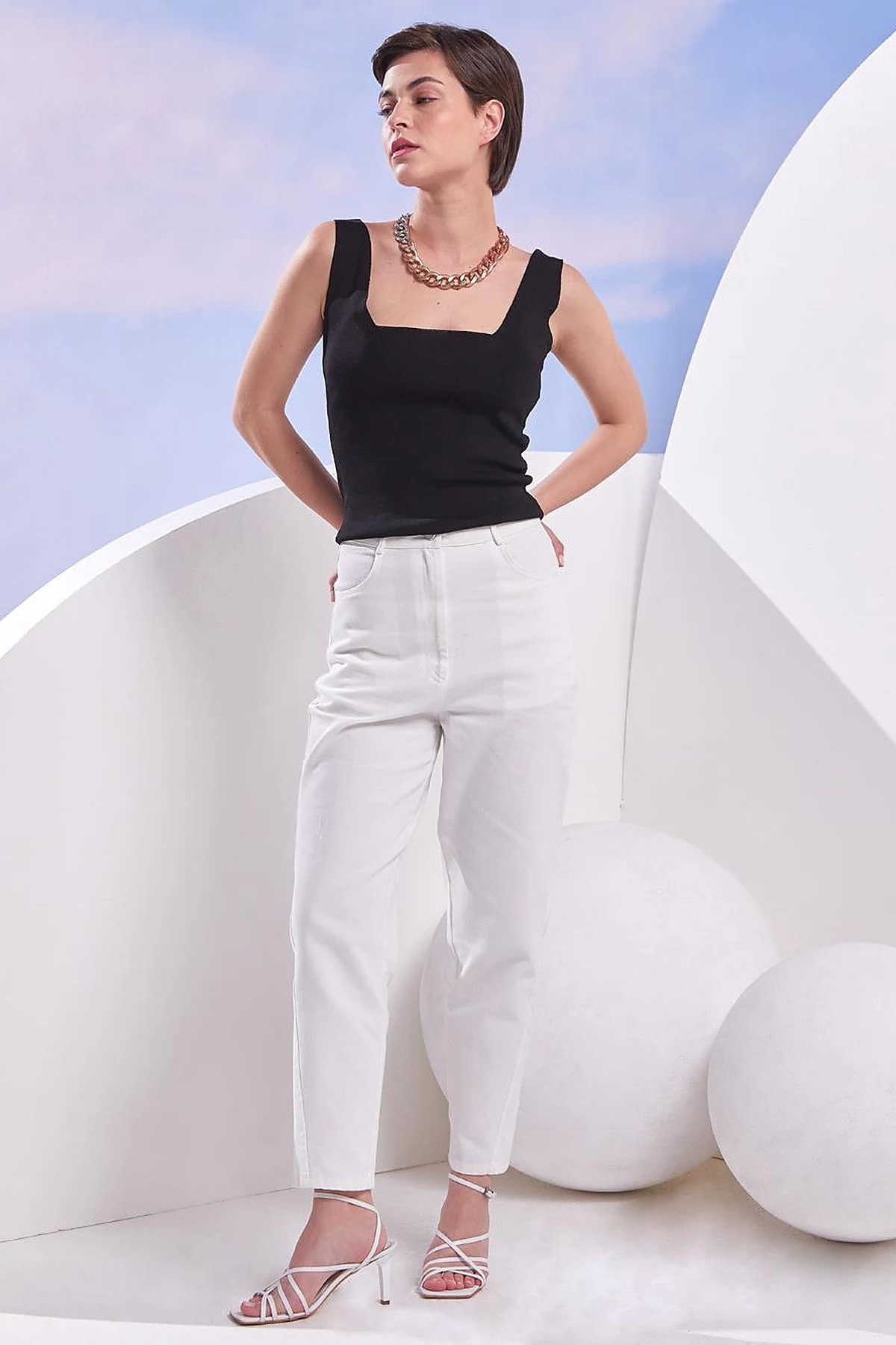 Yüksek Bel Mom Jean Beyaz