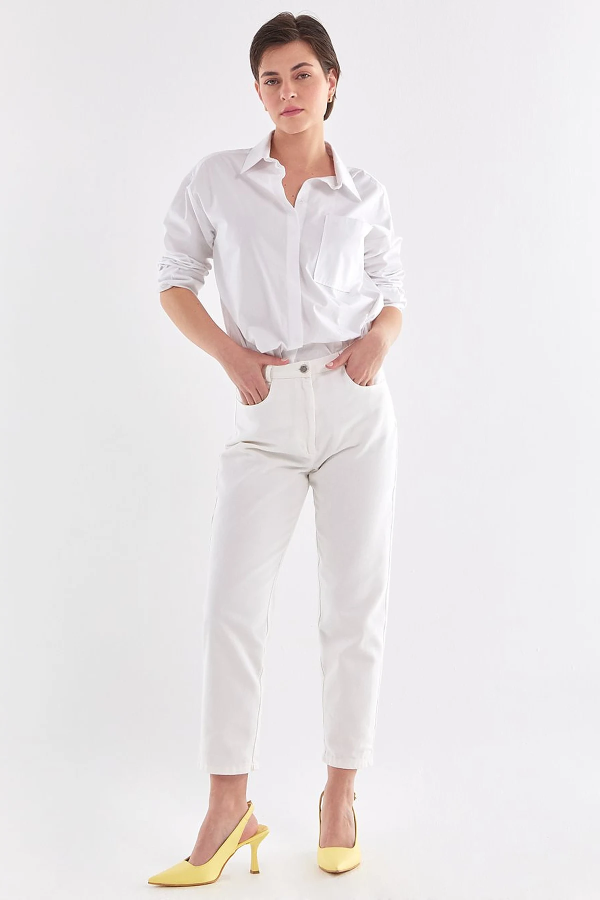Havuç Kesim Denim Pantolon Beyaz
