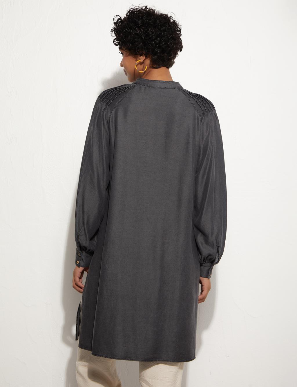 Beaded Balloon Sleeve Tunic Black