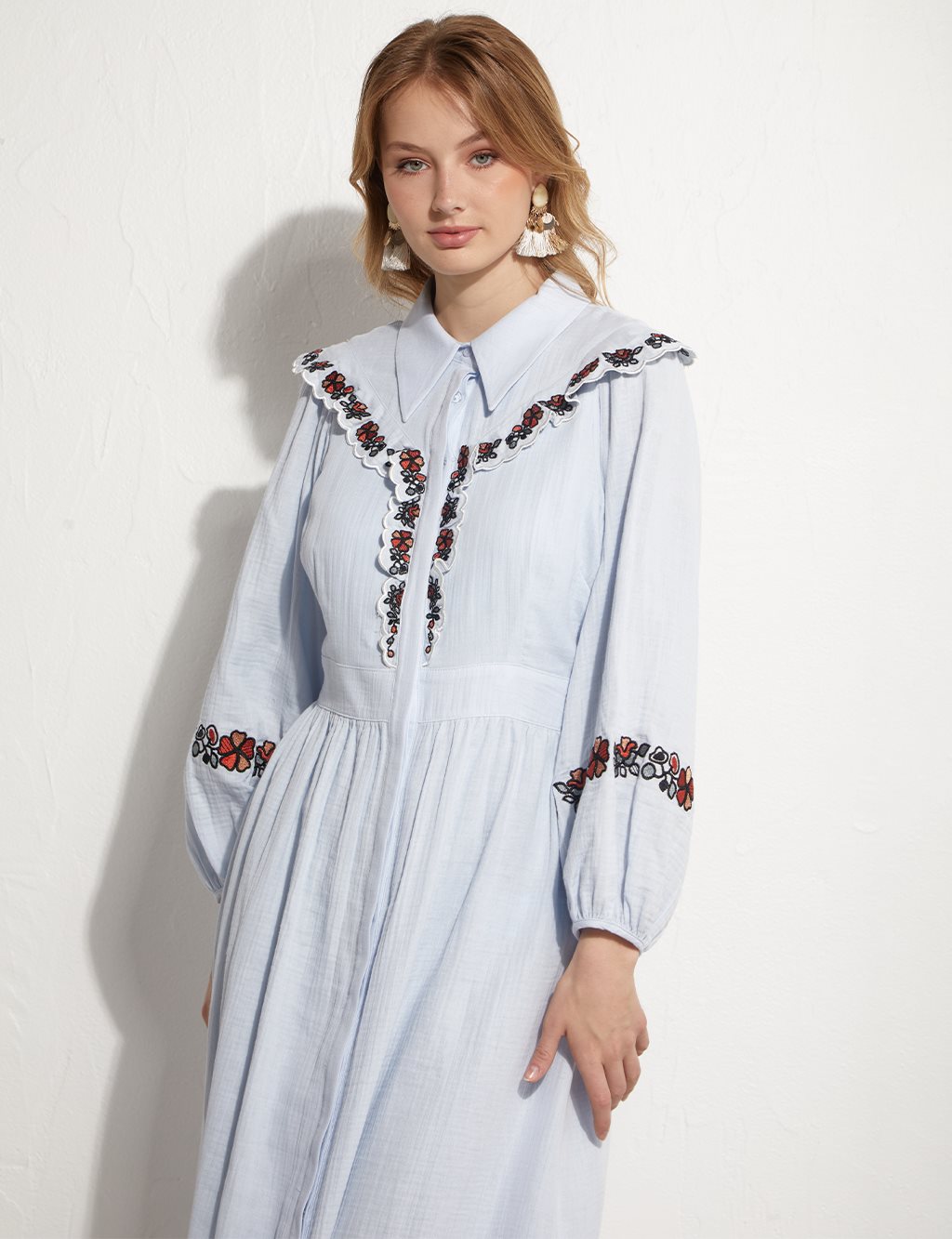 Floral Embroidery Long Dress Blue