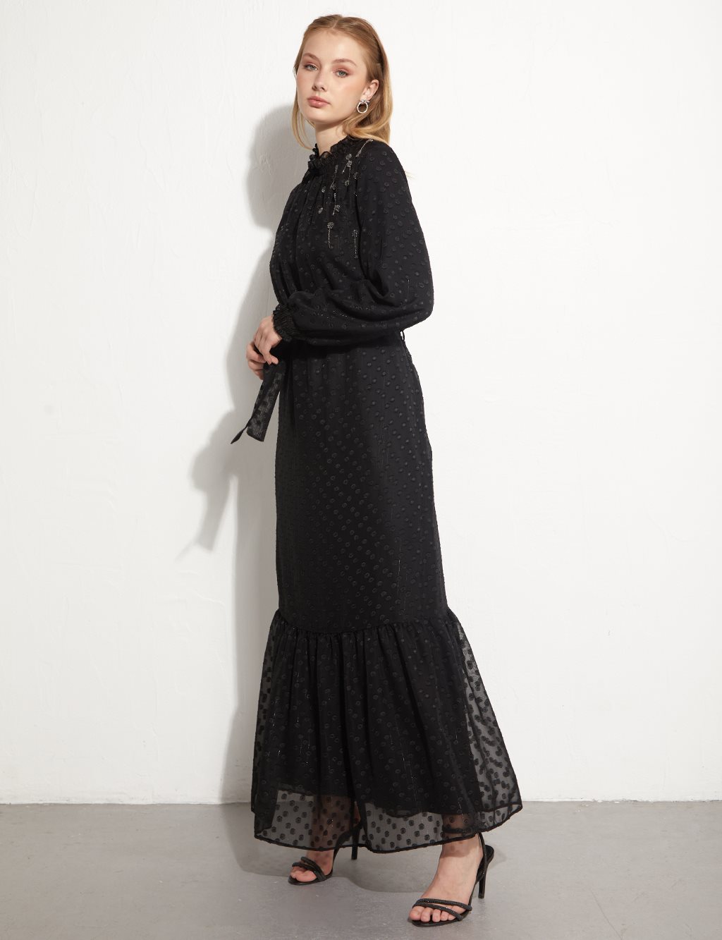 Polka Dot Ruffle Collar Dress Black