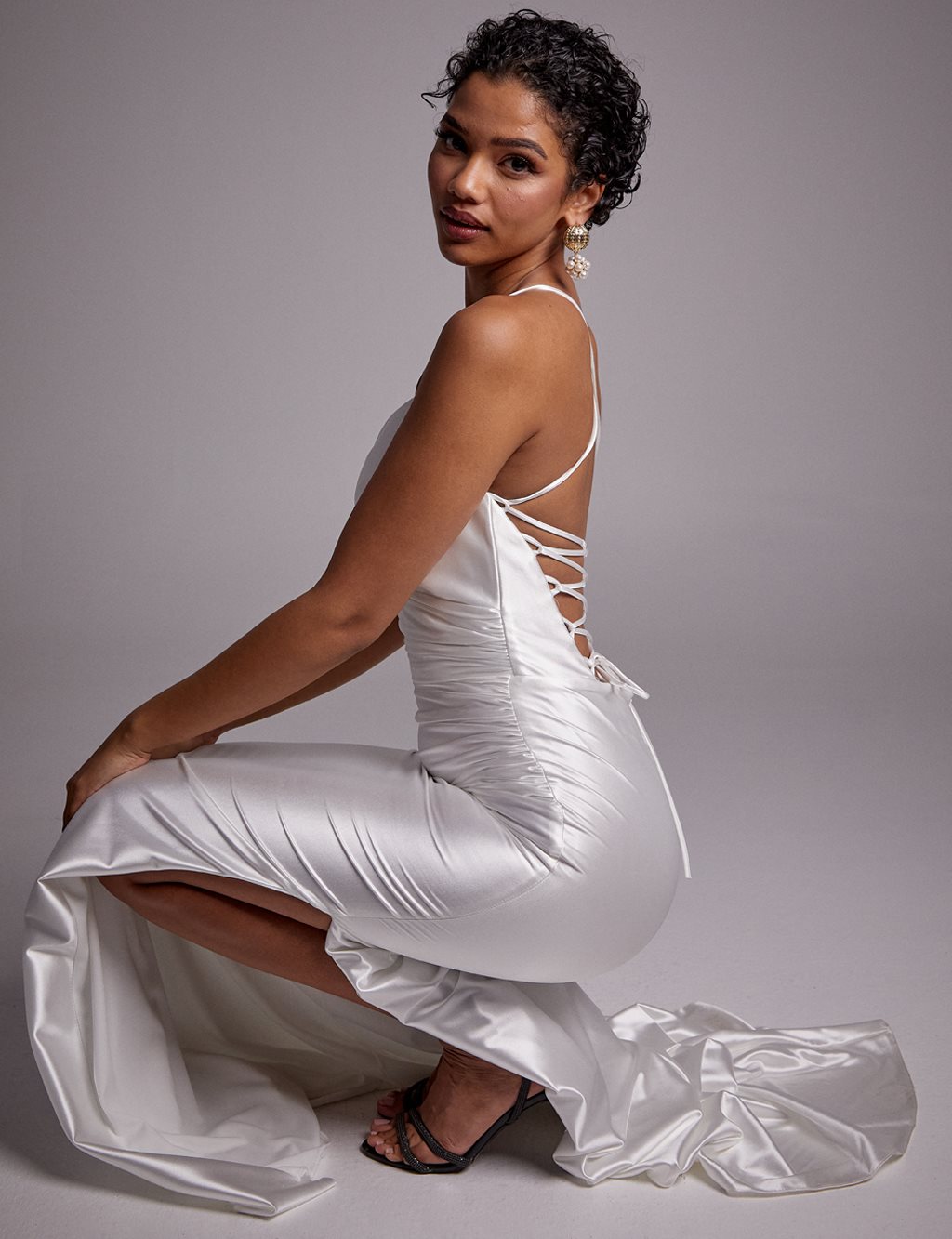 Drapeli Saten Abiye Kemik