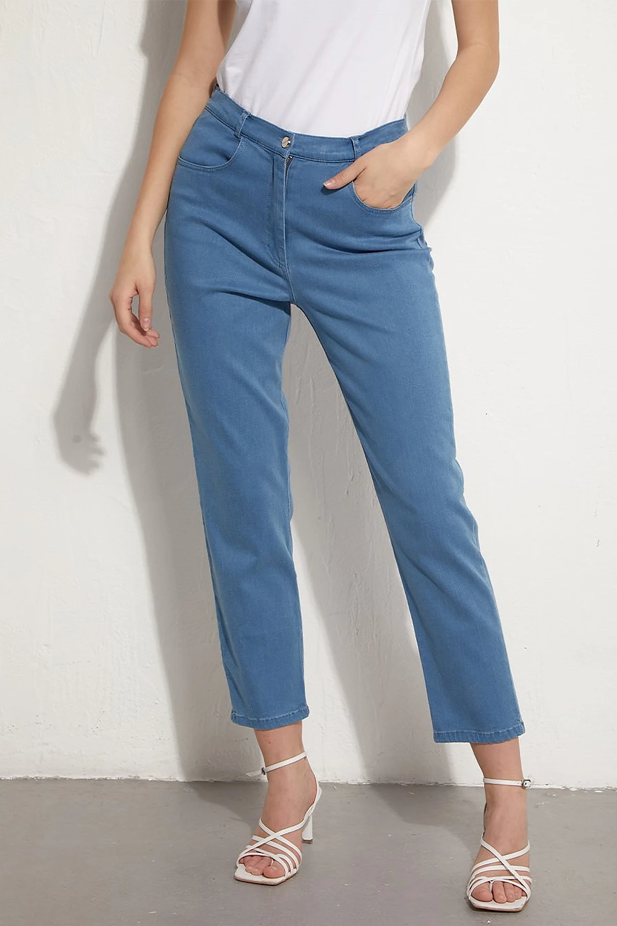 Havuç Kesim Denim Pantolon İndigo