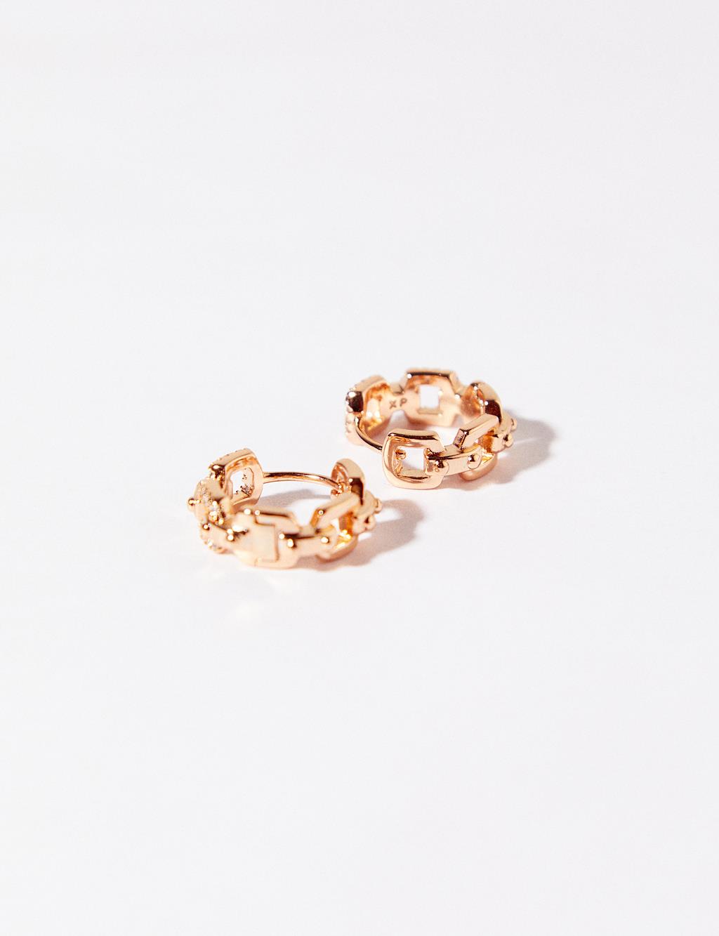 Chain Shaped Hoop Earrings Gold