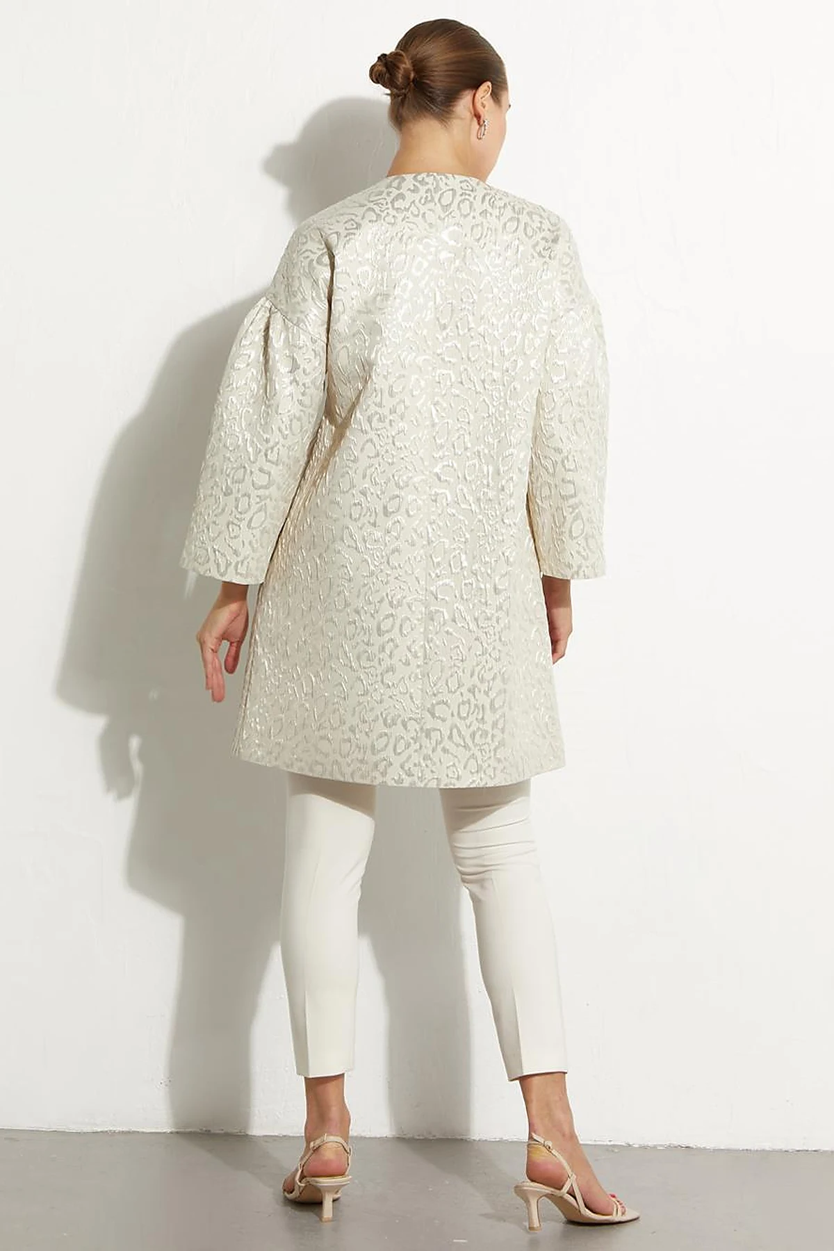Jakarlı Animal Print Ceket Krem