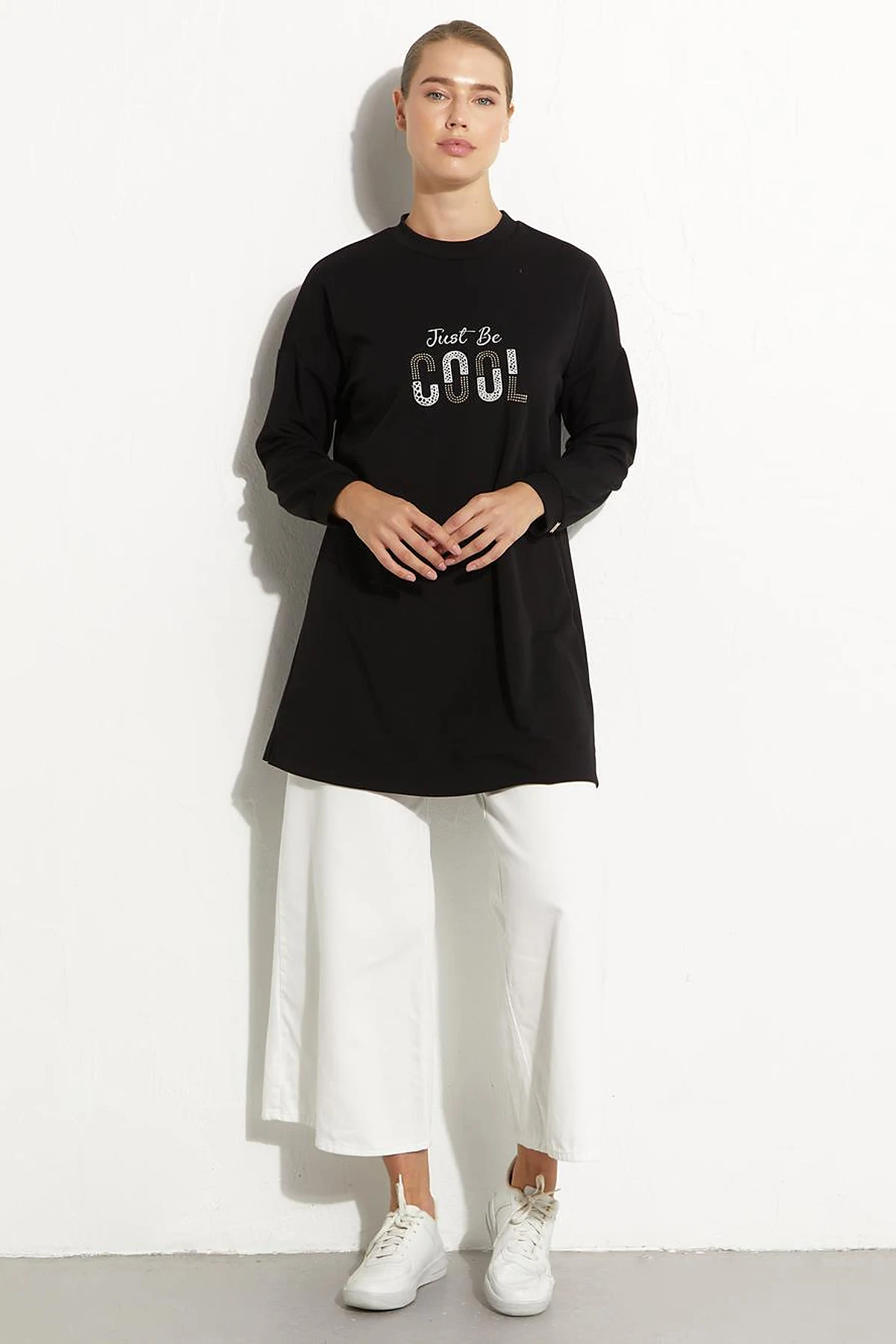 Slogan Embroidered Sweat Black