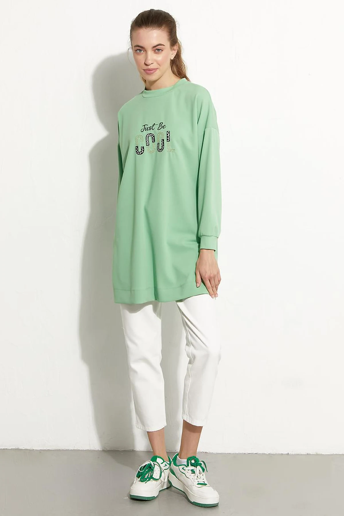 Slogan Embroidered Sweat Light Green