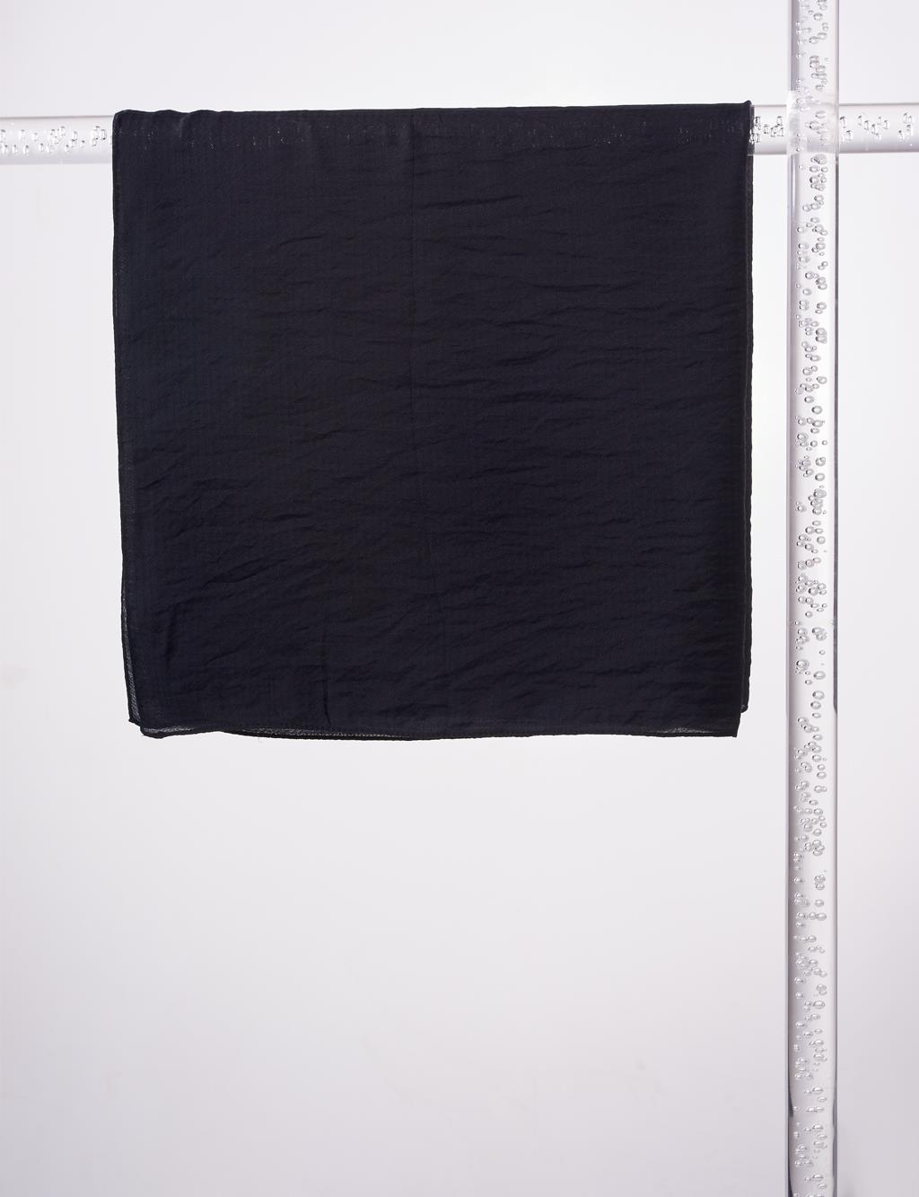 Houndstooth Patterned Scarf Black