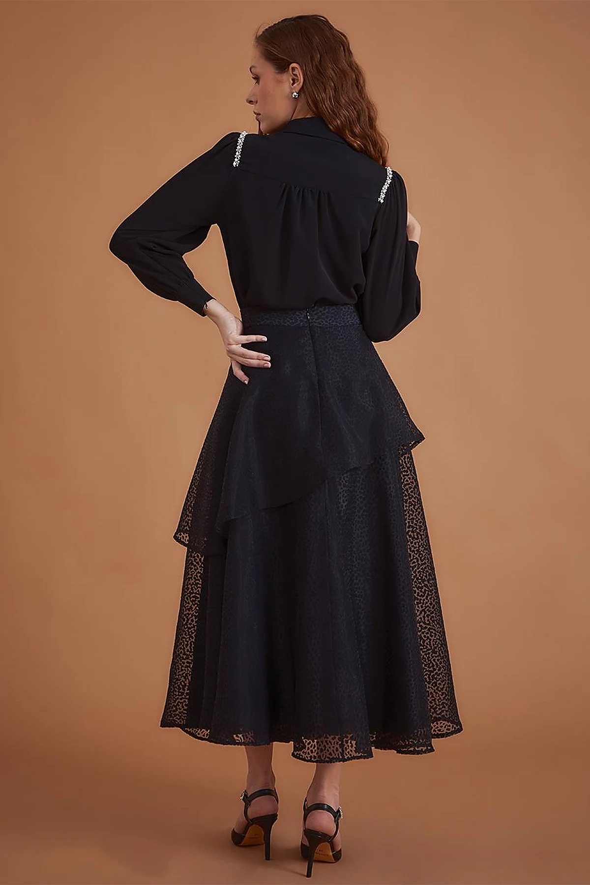 Asimetrik Katmanlı Organze Etek Siyah 