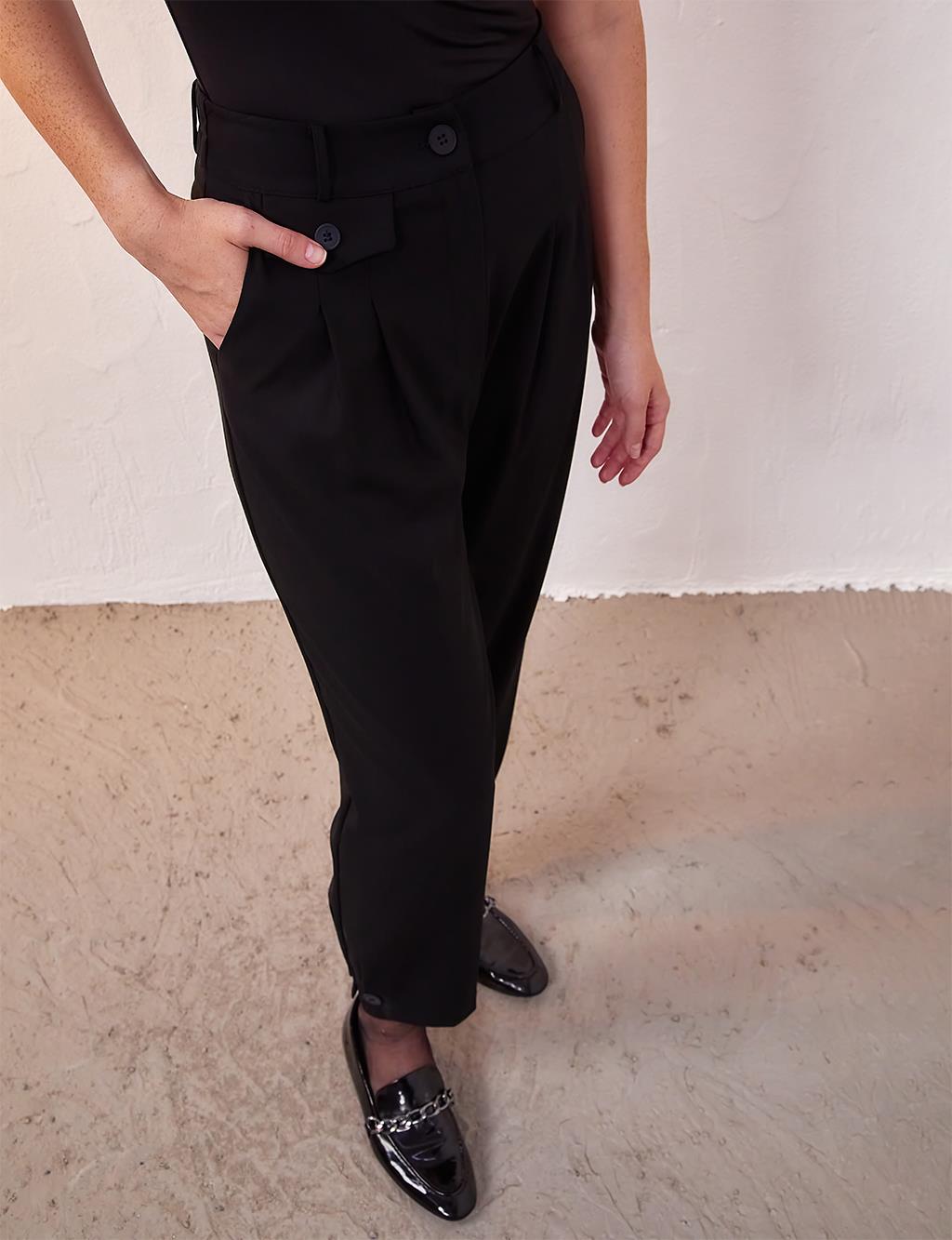 Pleated Pants Black