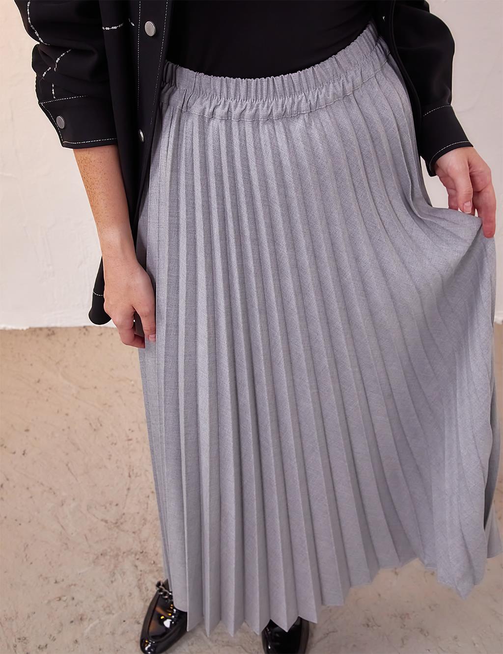 Elastic Waist Pleated Skirt Light Grey