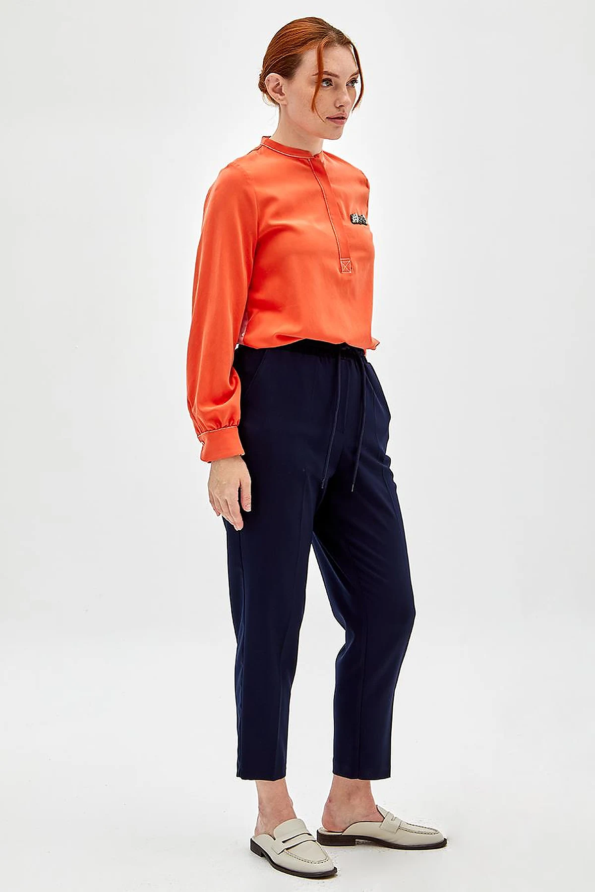 Elastic Waist Carrot Pants Navy