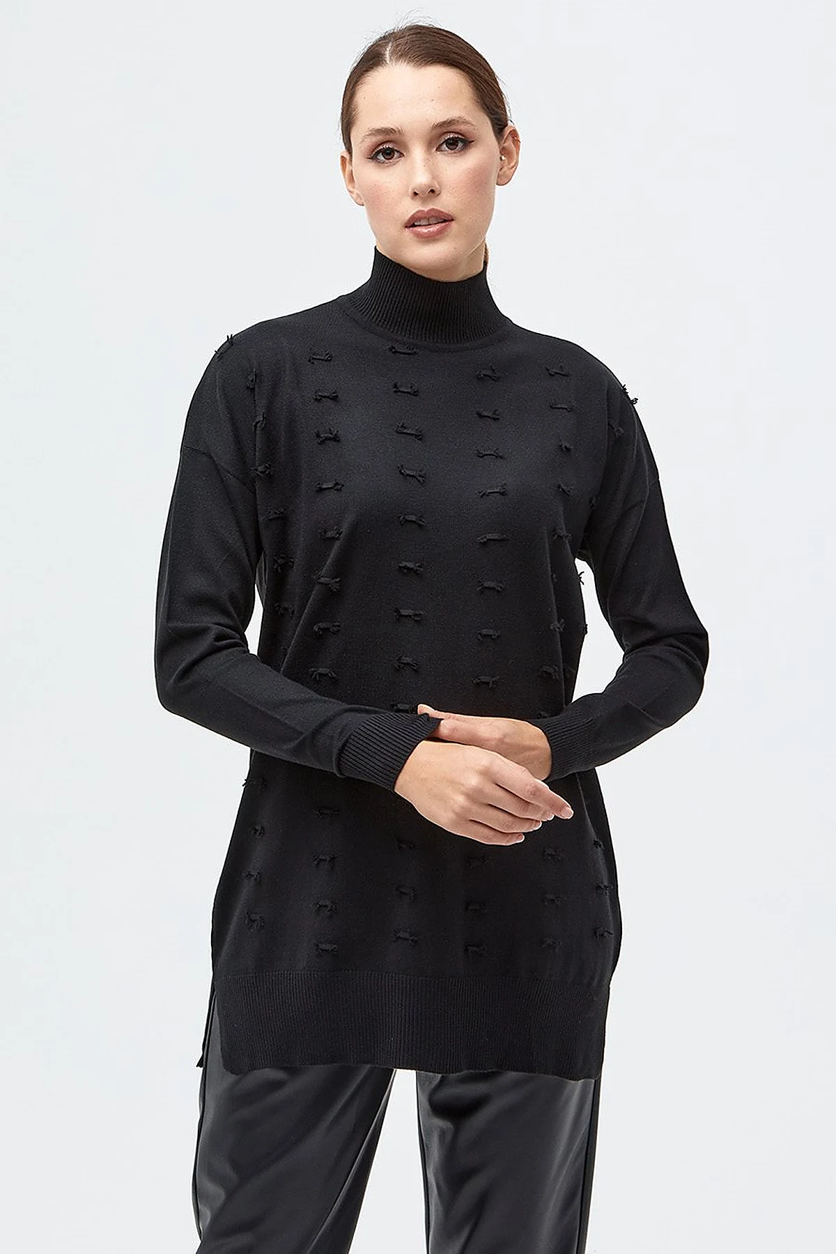 Decorative Tasseled Knitwear Tunic Black