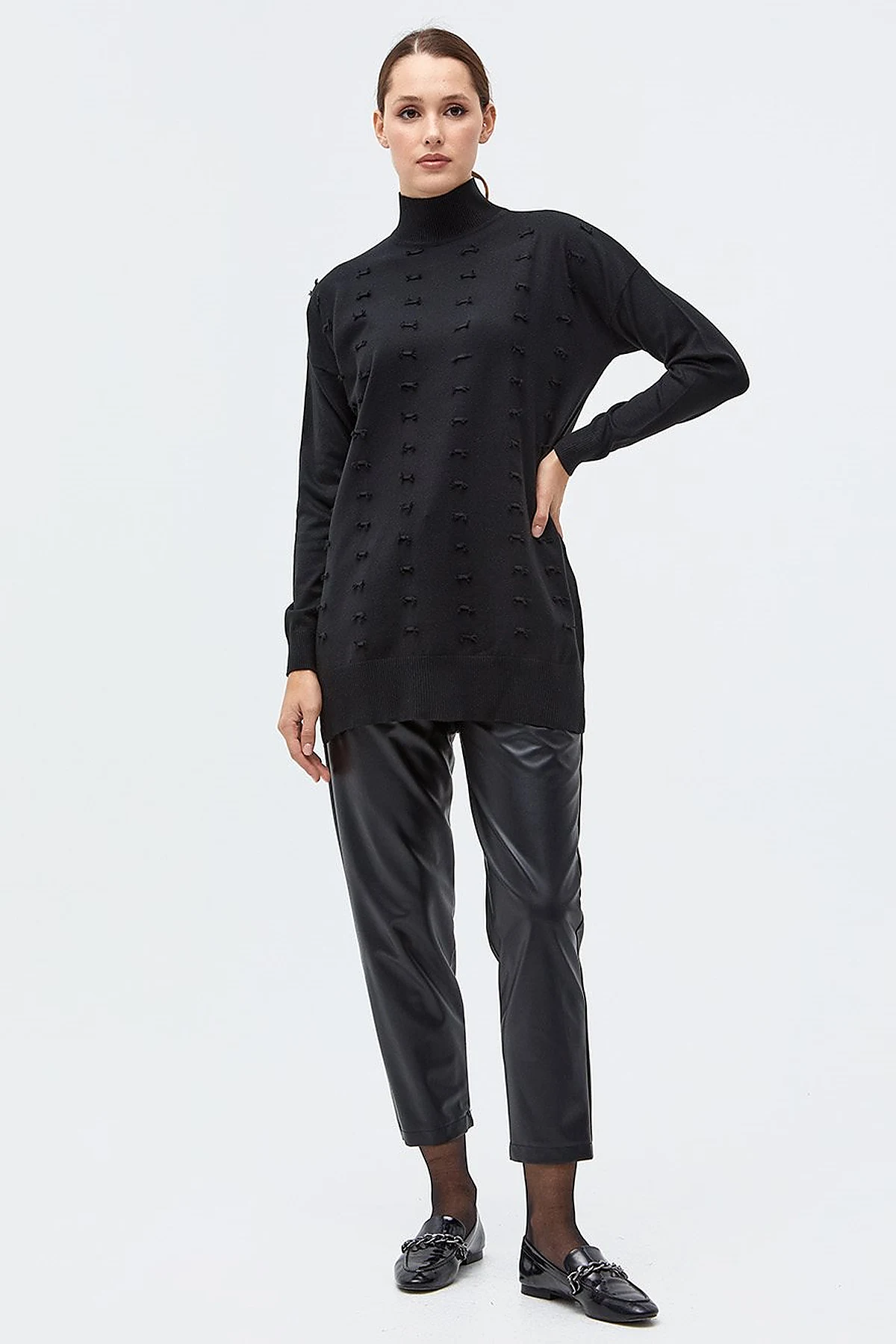 Decorative Tasseled Knitwear Tunic Black