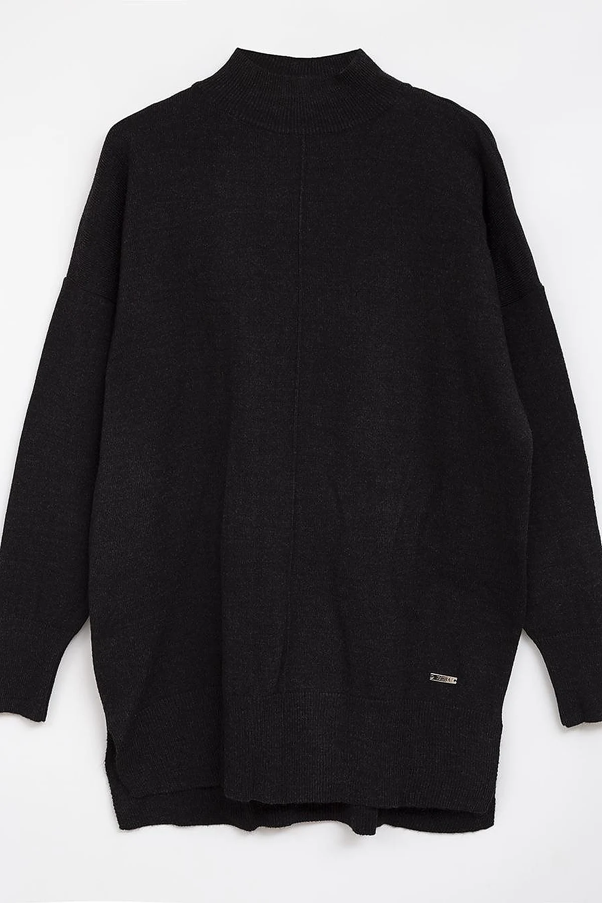 Drop-Shoulder Half Turtleneck Knit Tunic in Black