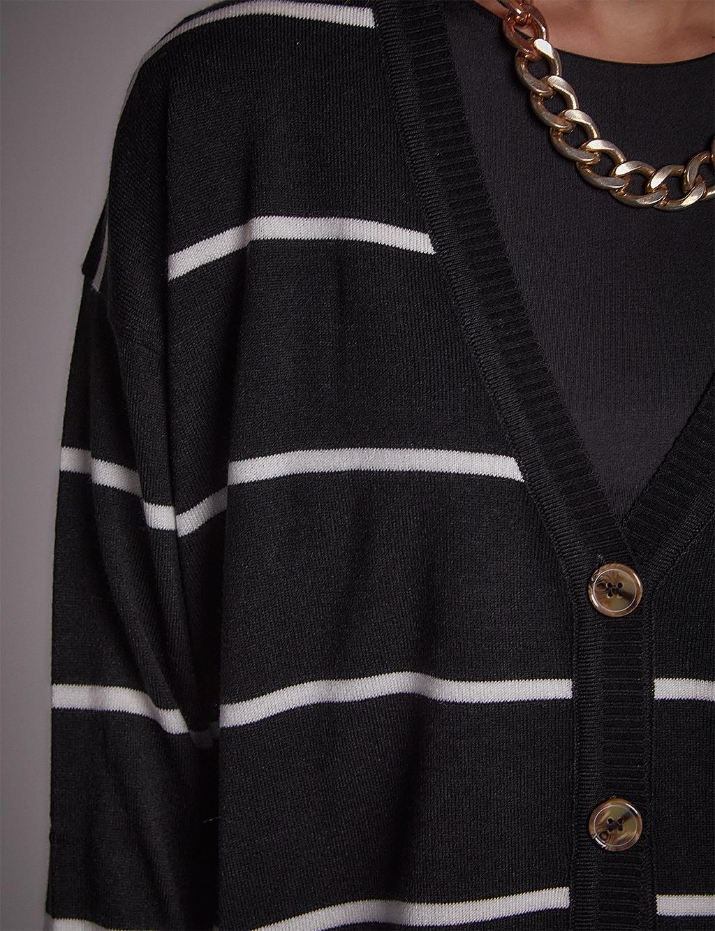 Striped Knitwear Cardigan Black-White