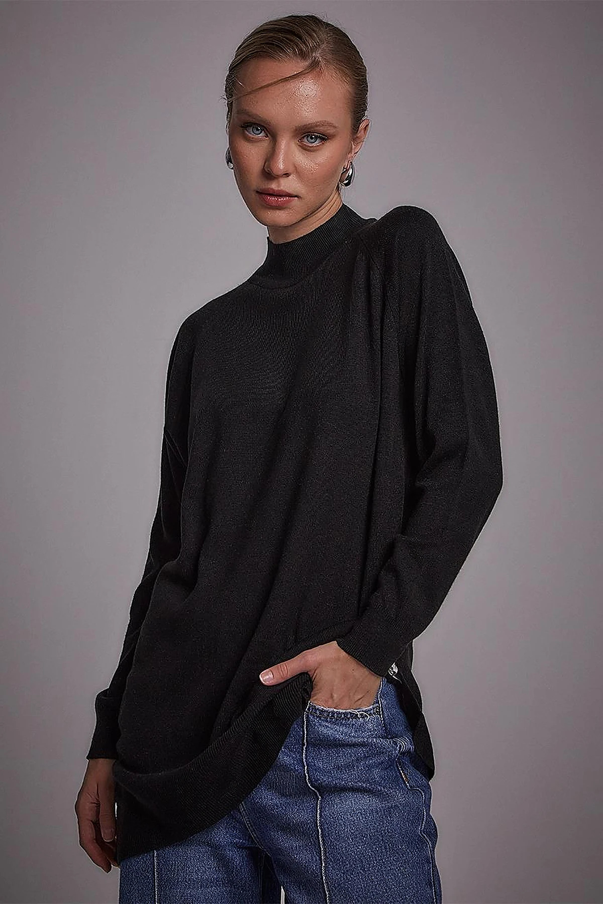 Half Turtleneck Knitwear Tunic Black