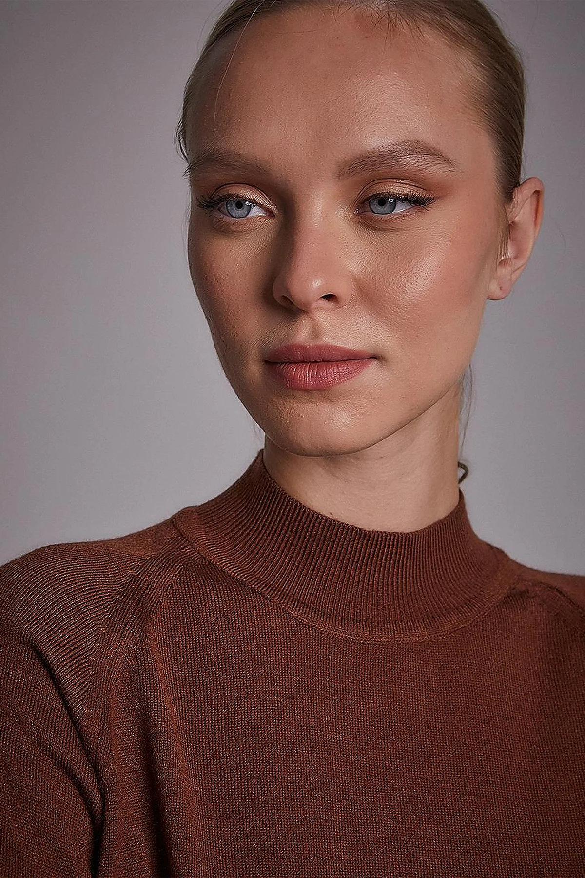 Half Turtleneck Knitwear Tunic Red Brown
