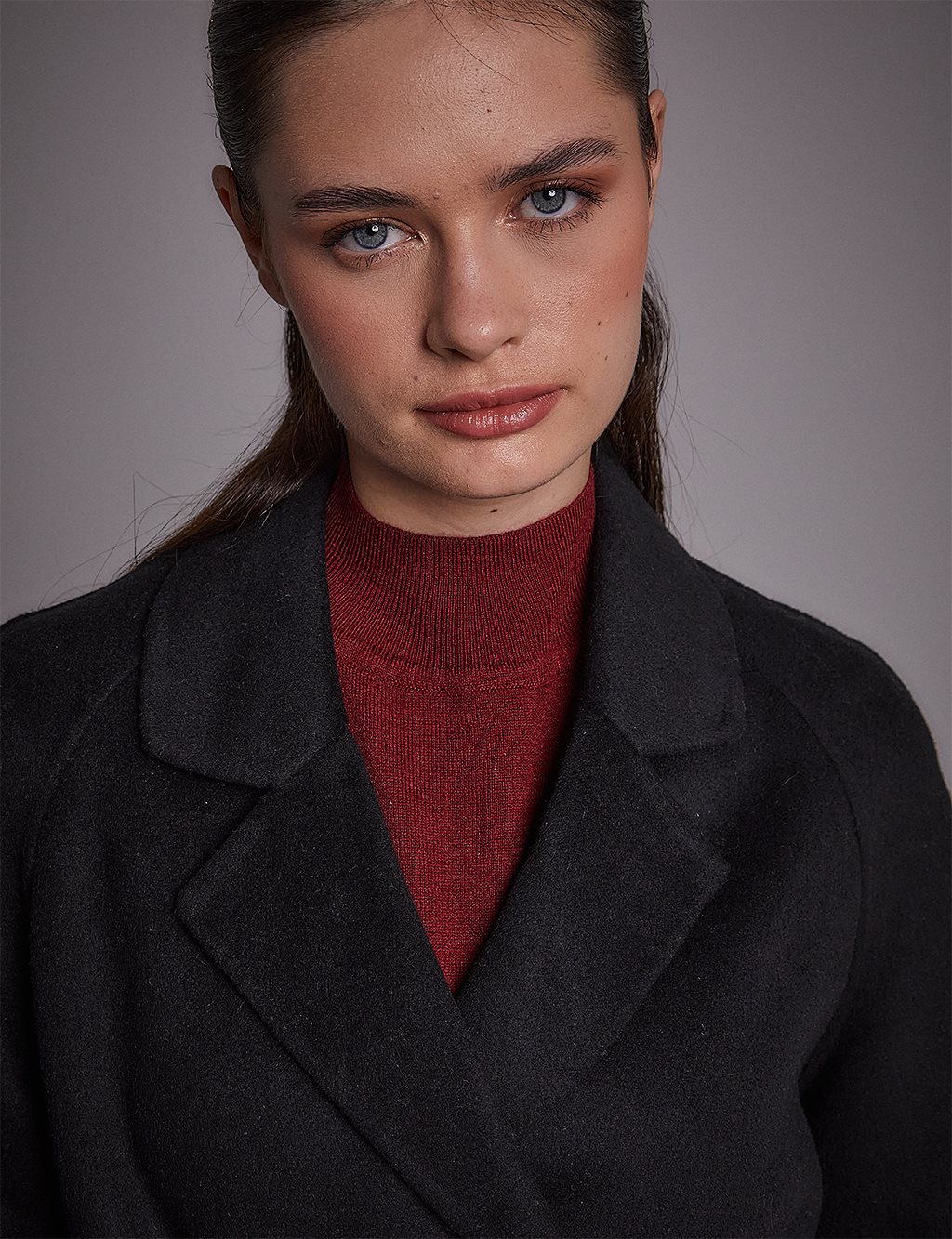 Premium Yün Reglan Kol Kuşaklı Kaban Siyah