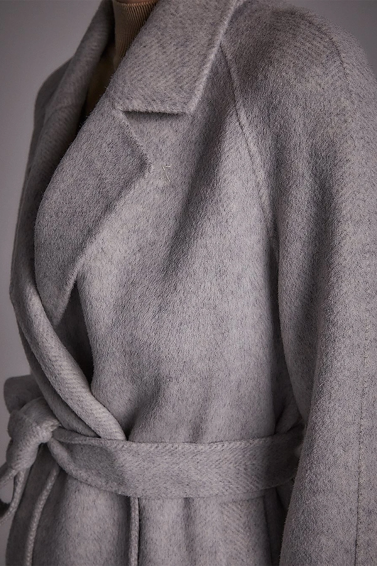 Premium Wool Raglan Sleeve Belted Coat Grey