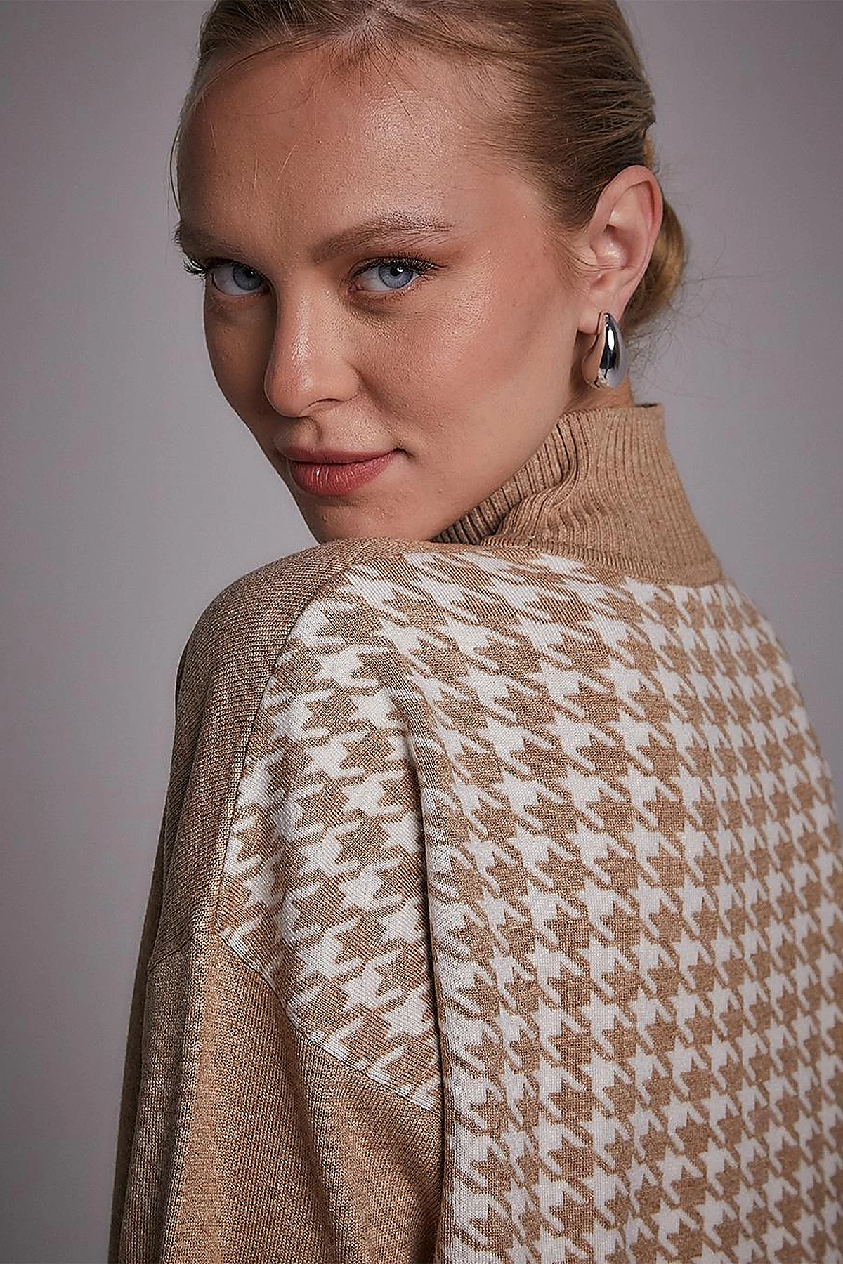 Houndstooth Patterned Knitwear Tunic Beige