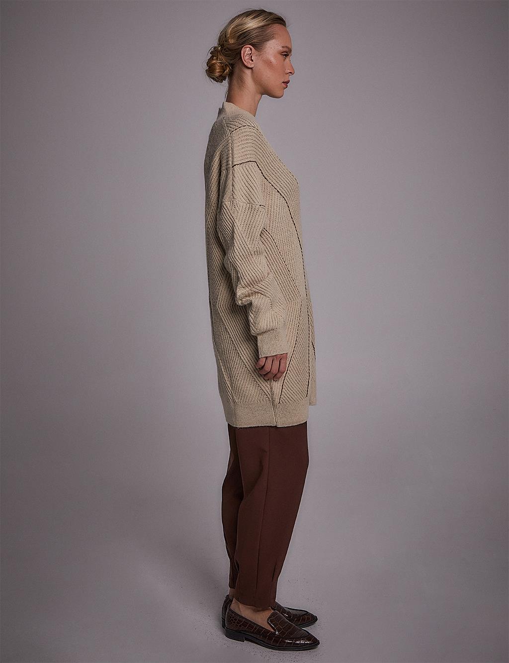 Exclusive Half Turtleneck Knitwear Tunic Cream