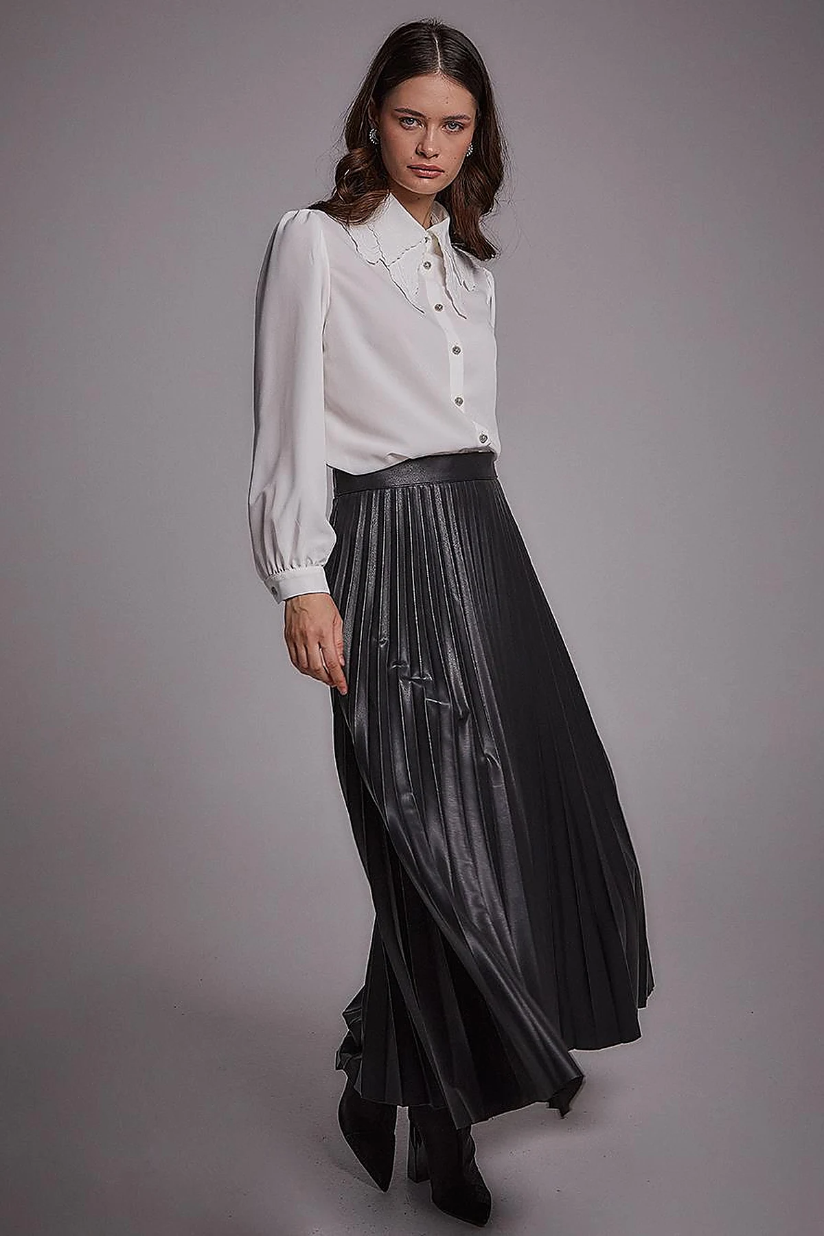 Faux Leather Pleated Skirt Black 