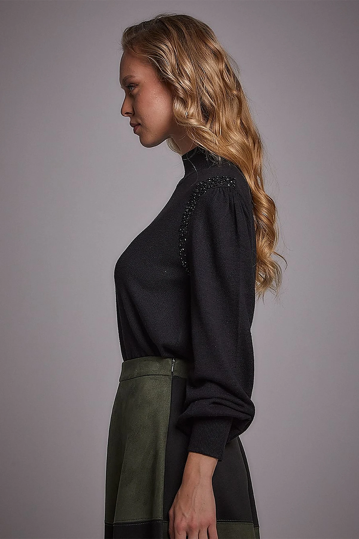 Exclusive Stoned Balloon Sleeve Knitwear Sweater Black