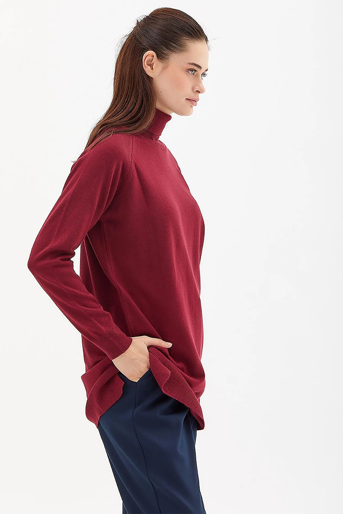 Turtleneck Knit Blouse Burgundy 