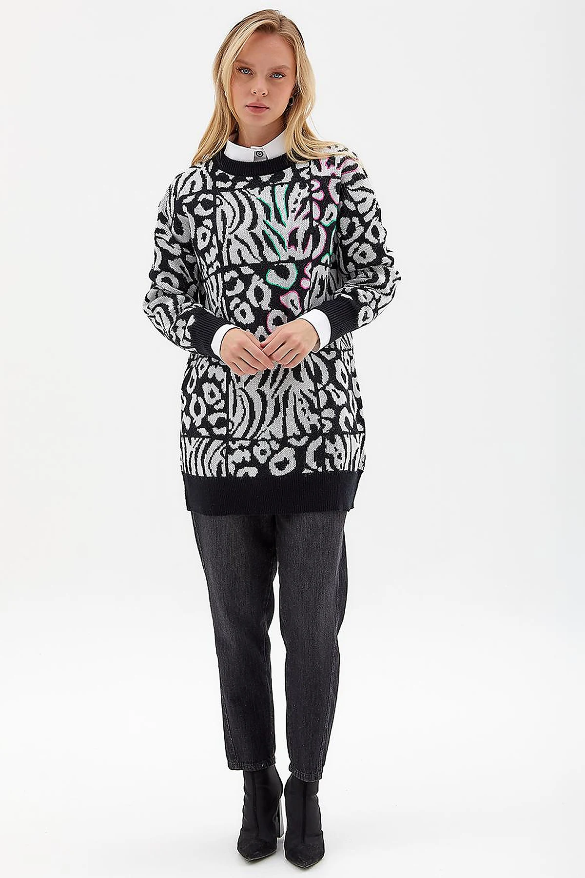 Exclusive Soyut Desenli Triko Tunik Siyah-Optik Beyaz