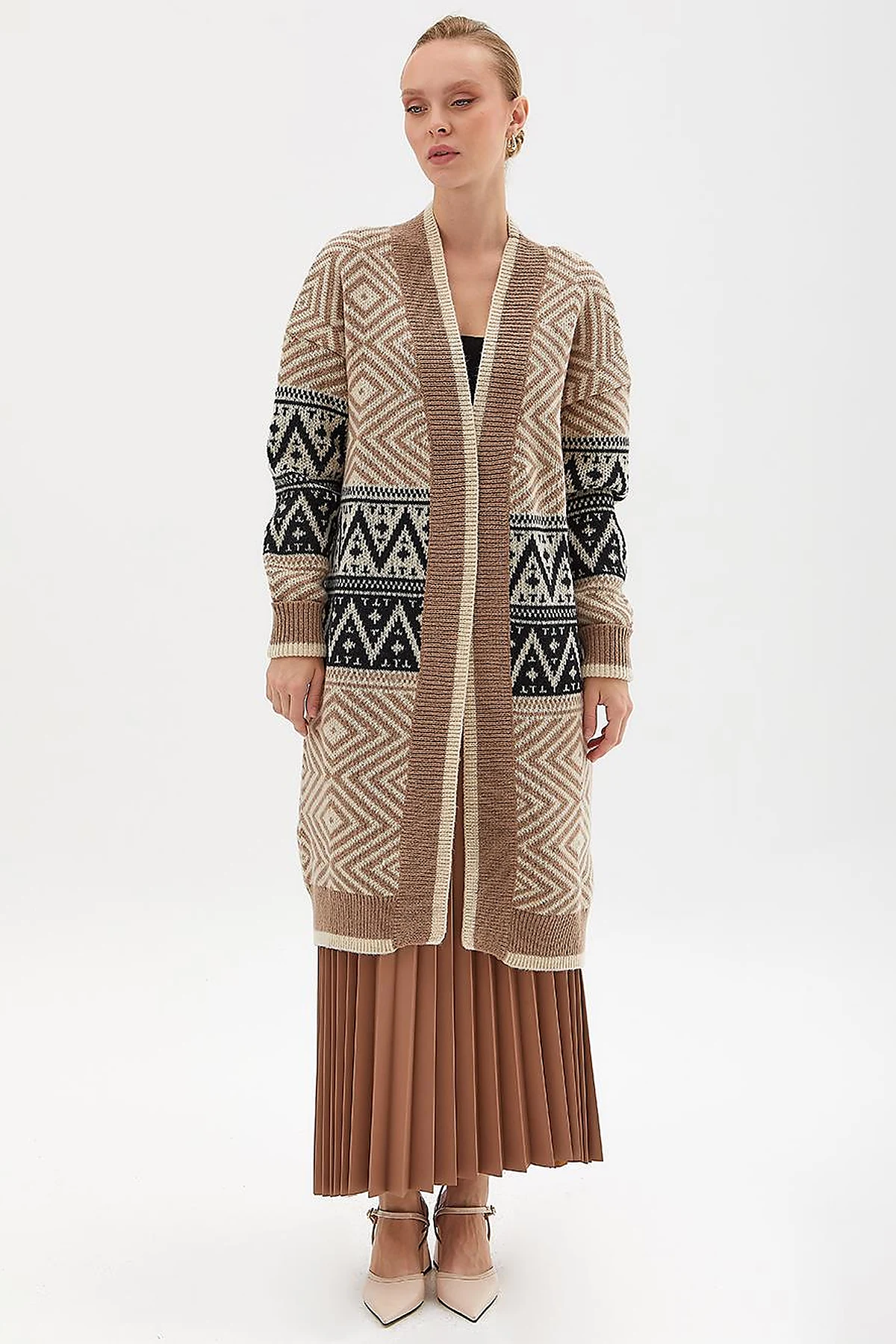 Exclusive Ethnic Patterned Knitwear Cardigan Beige