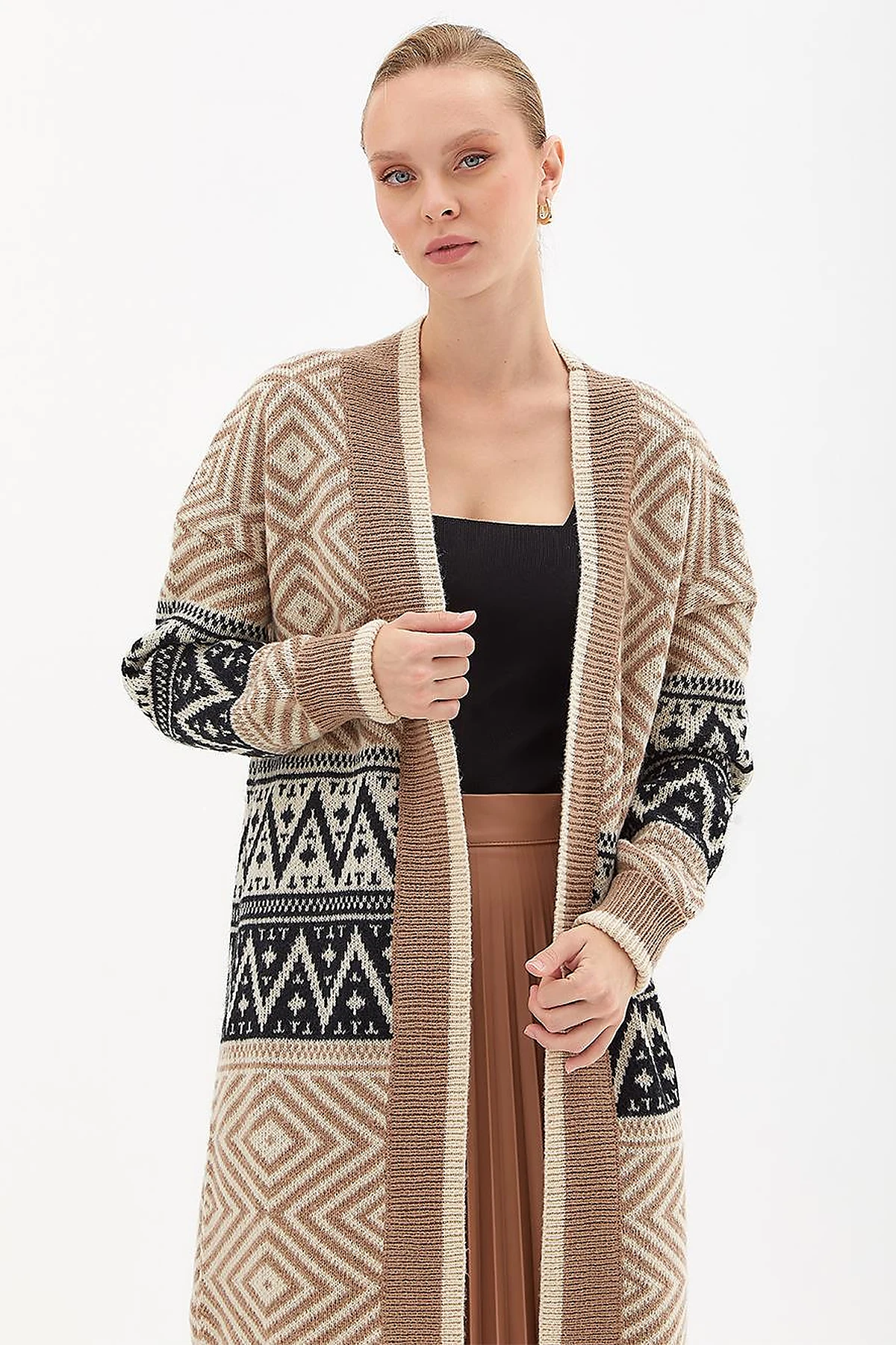Exclusive Ethnic Patterned Knitwear Cardigan Beige