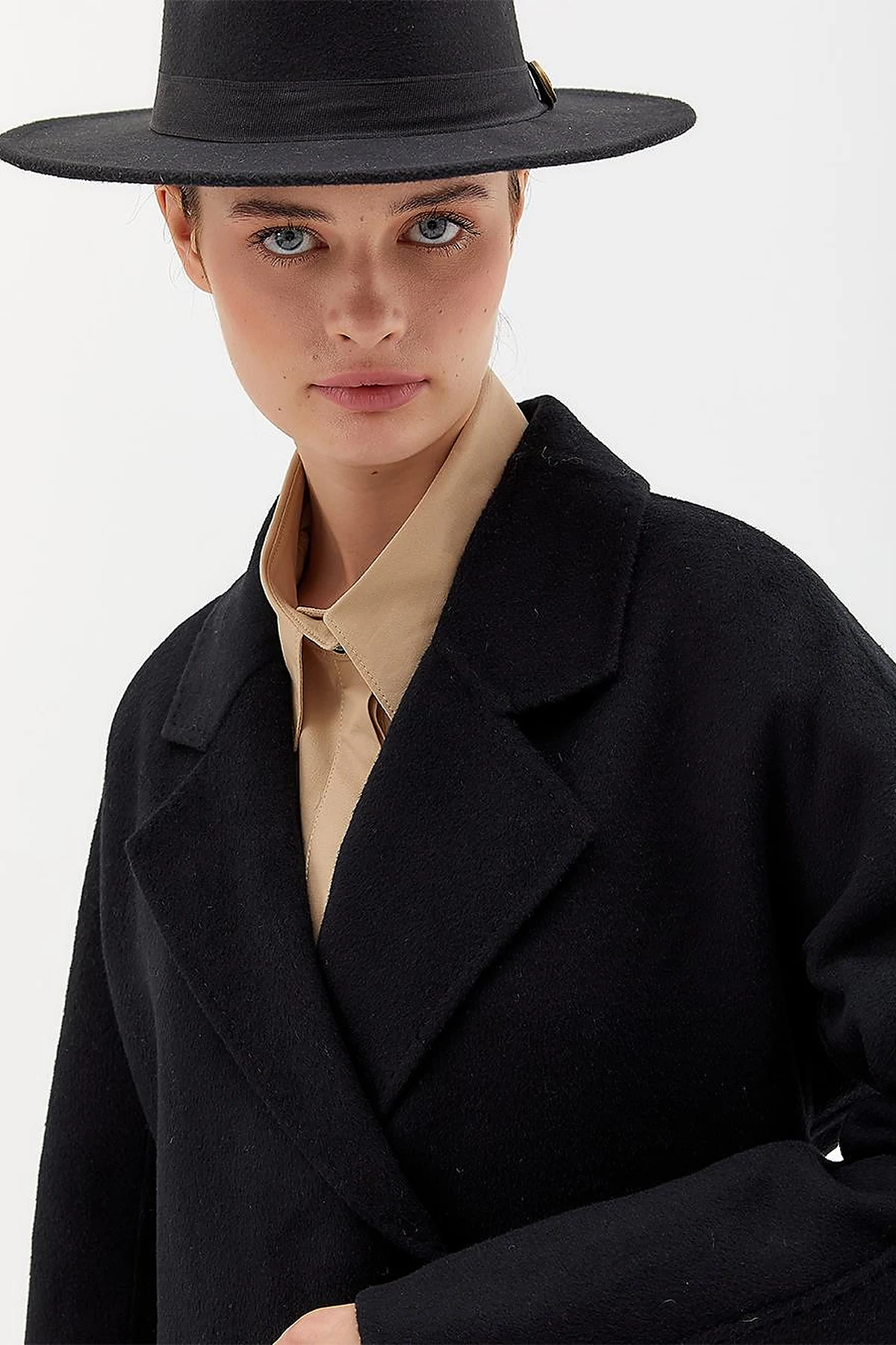 Premium Wool Stitching Detailed Coat Black