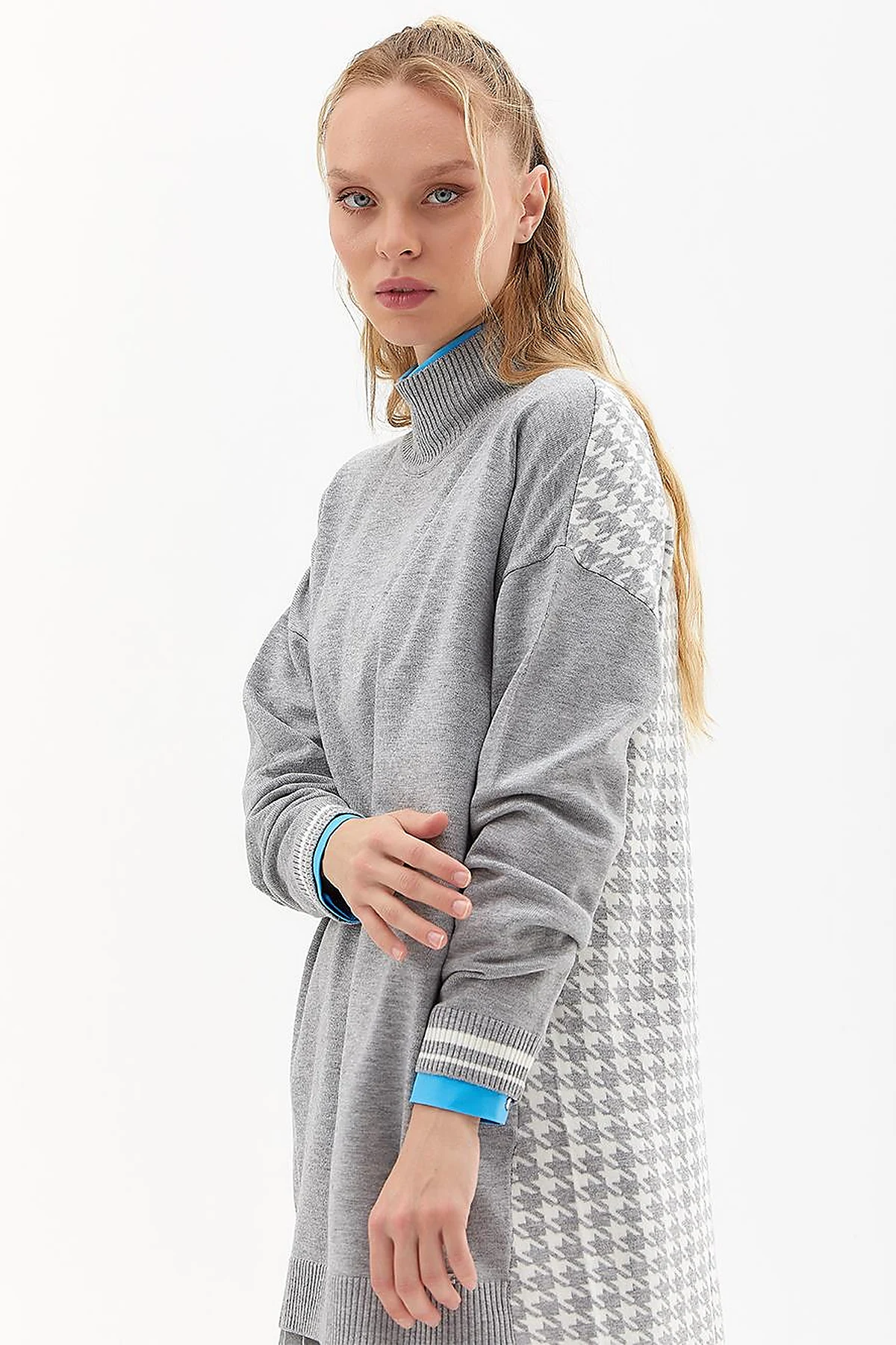 Houndstooth Patterned Knitwear Tunic Gray