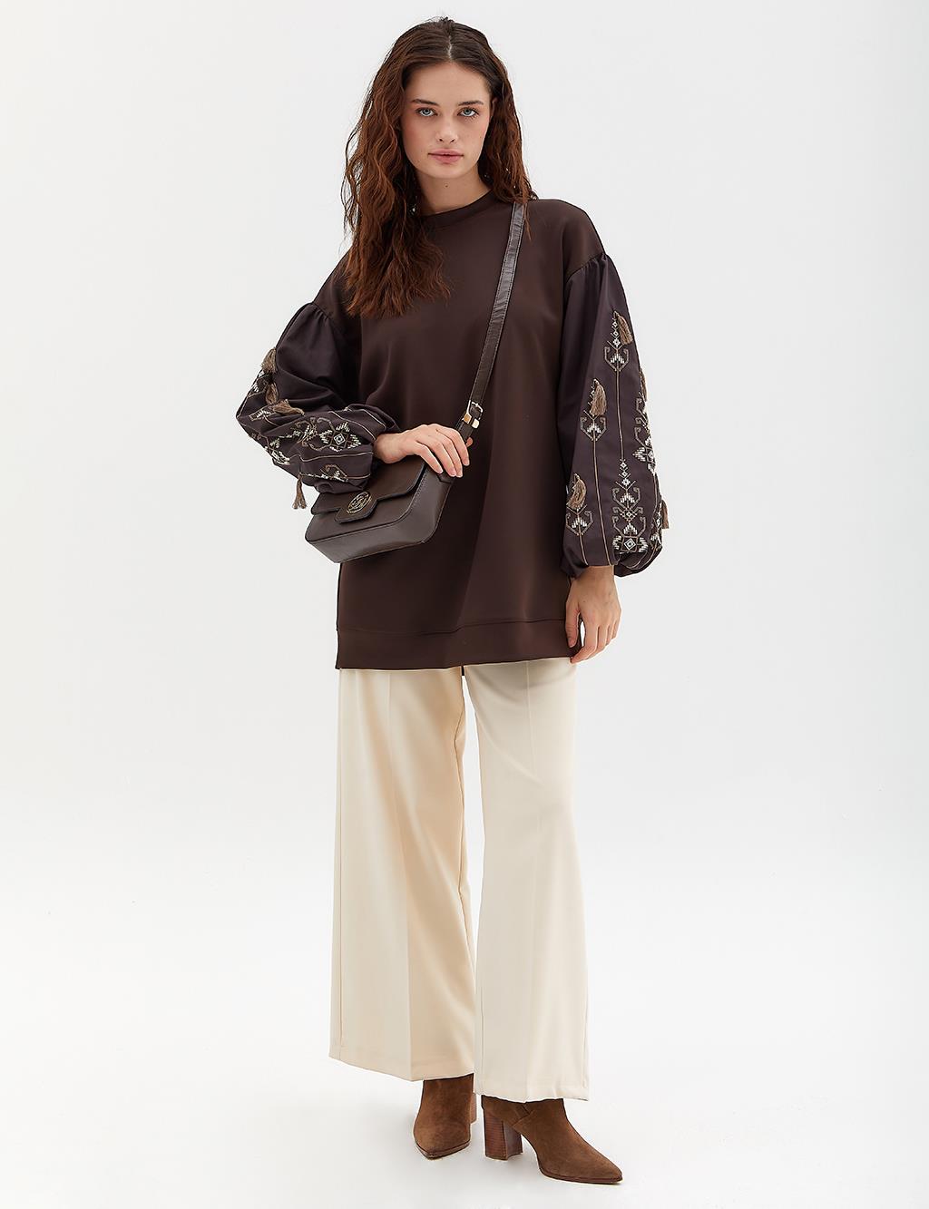 Etamin Embroidered Balloon Sleeve Sweatshirt Bitter Brown