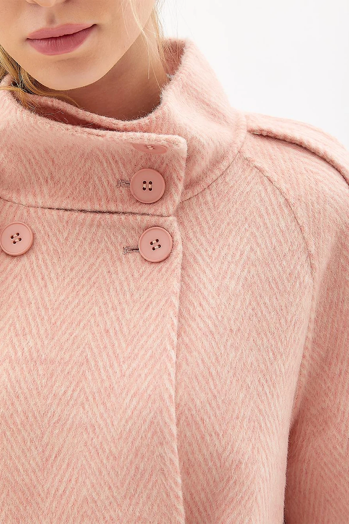 Premium Wool Herringbone Pattern Coat Powder