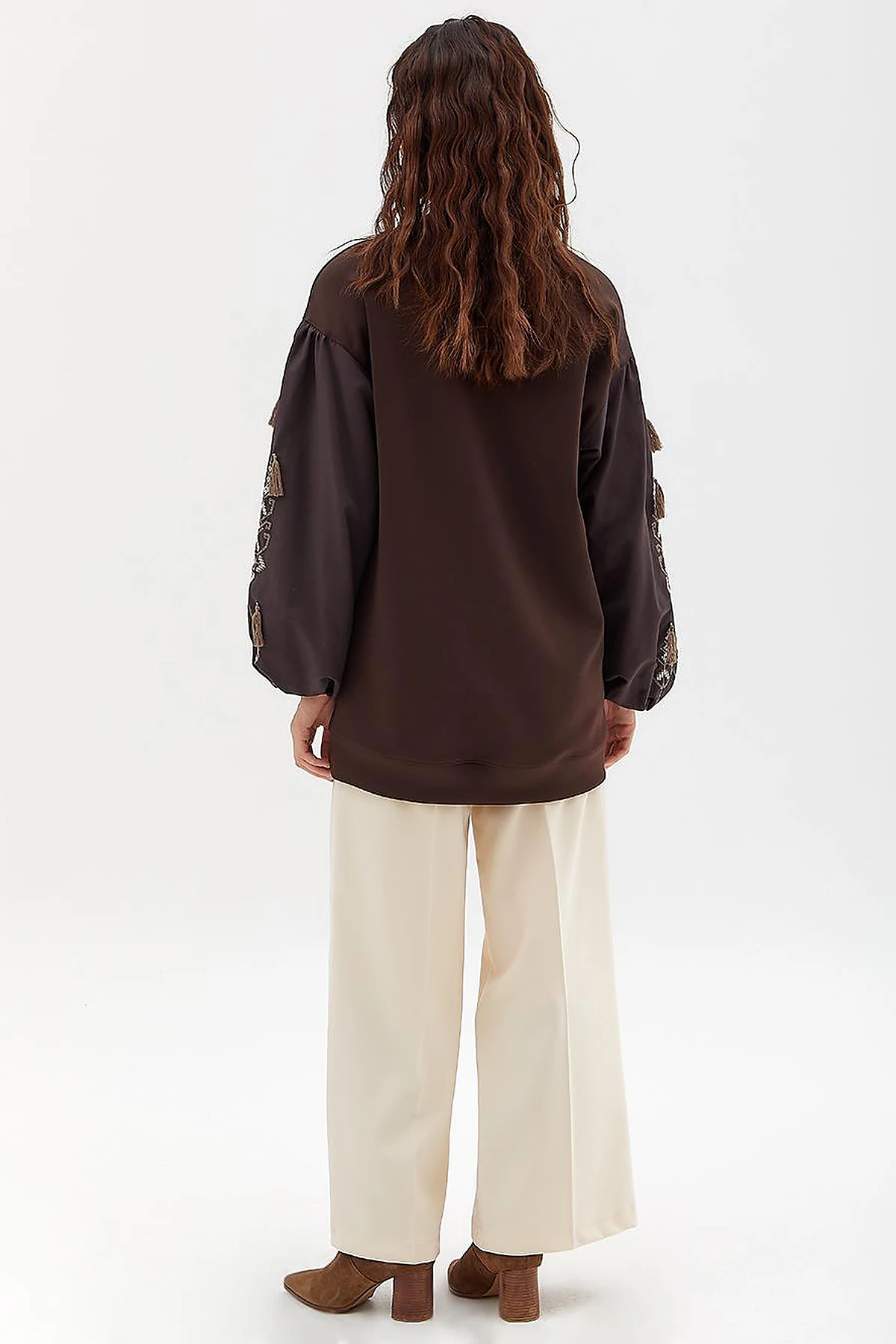 Etamin Embroidered Balloon Sleeve Sweatshirt Bitter Brown
