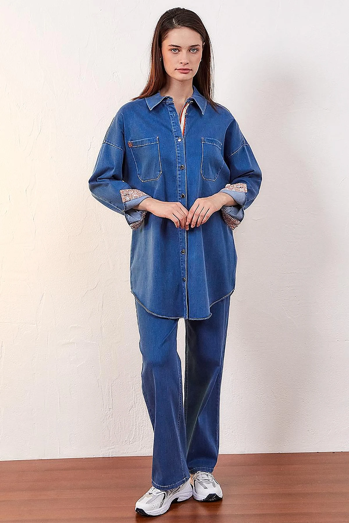 Metal Buttoned Denim Jacket Indigo