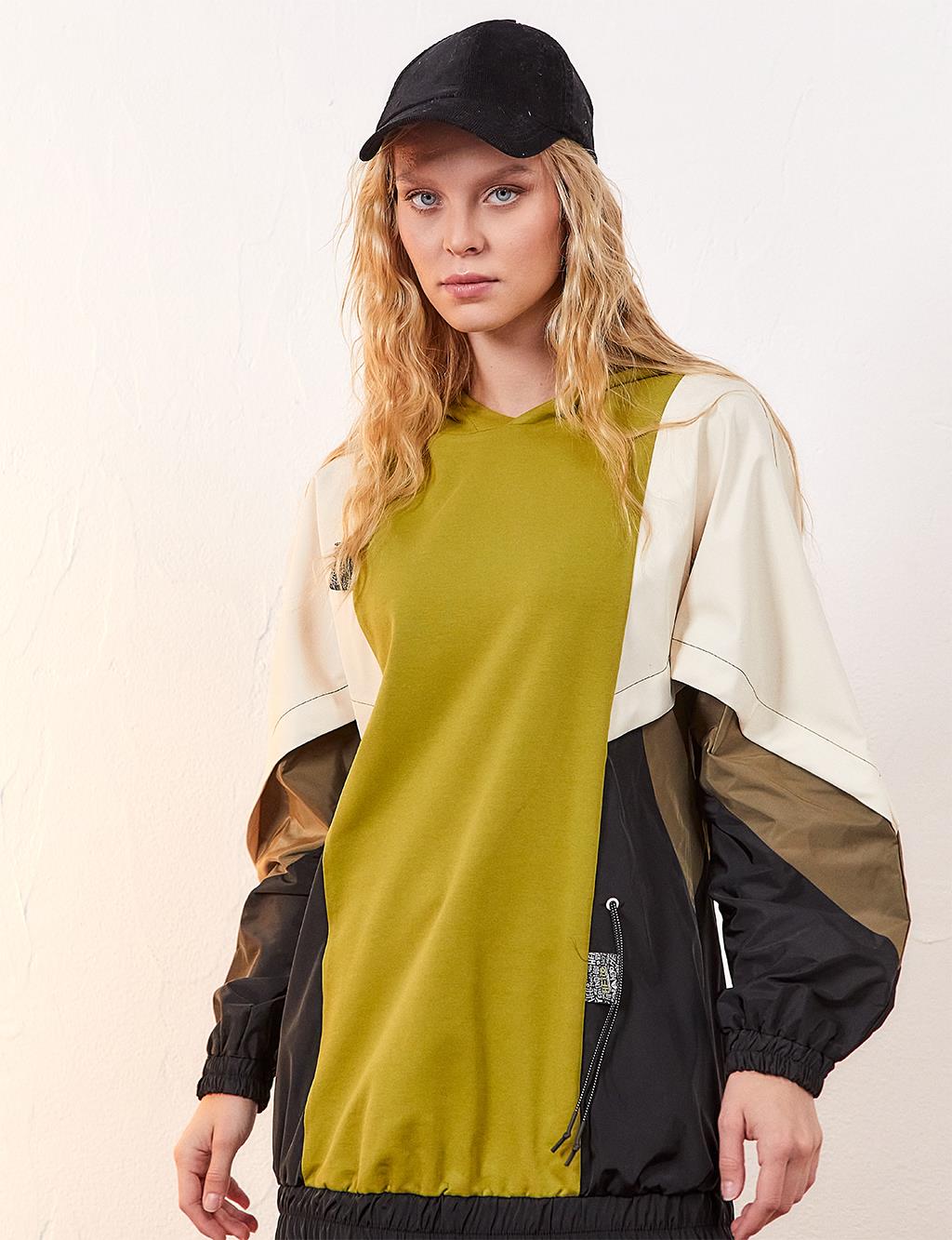 Hooded Garnished Sweatshirt Khaki