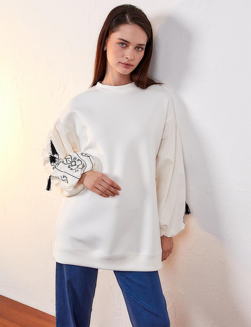 Etamine Embroidered Balloon Sleeve Sweatshirt Optical White