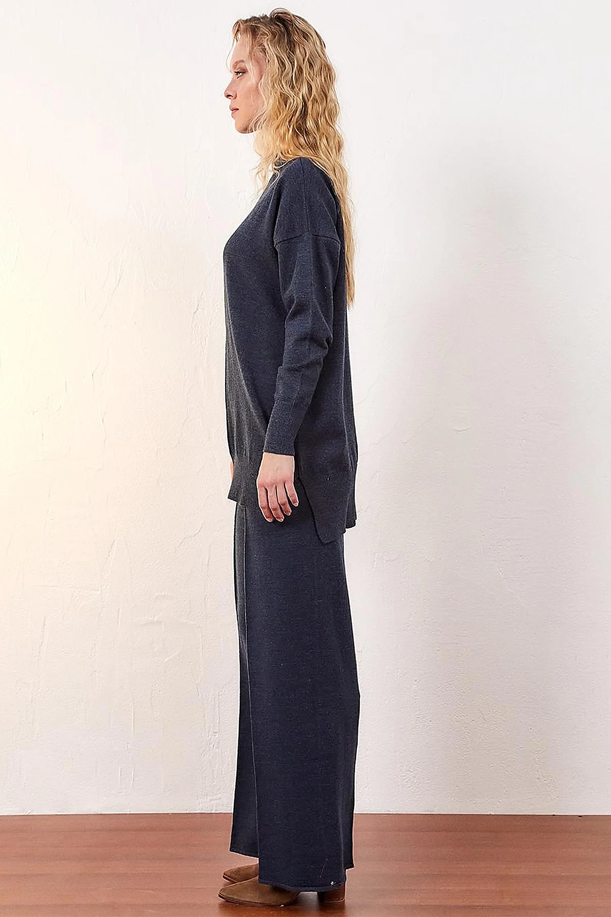 Drop-Shoulder Half Turtleneck Knit Tunic Navy Blue