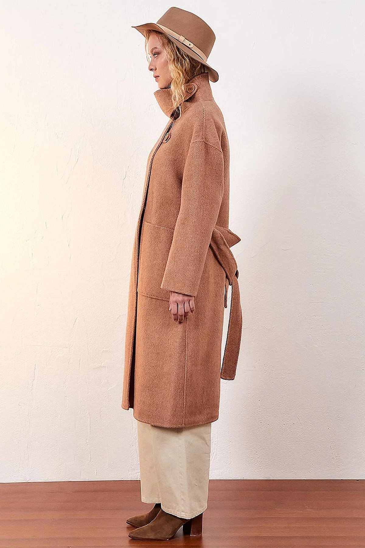 Premium Wool Double Pocket Double Breasted Coat Camel