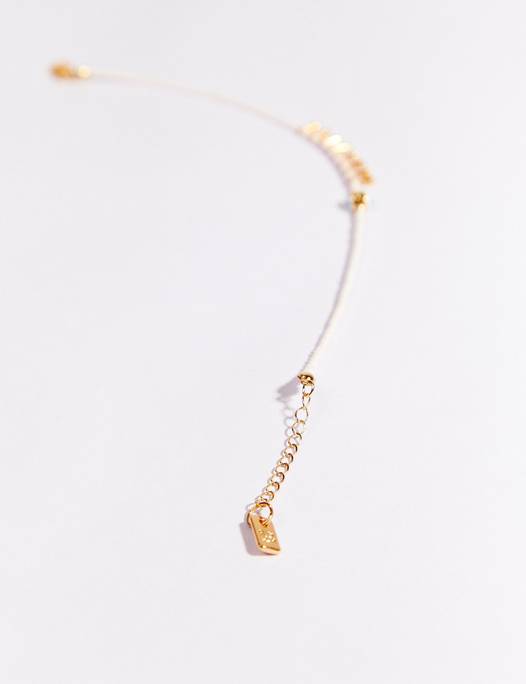 Drop-Shaped Bead Sequined Anklet in Off-White