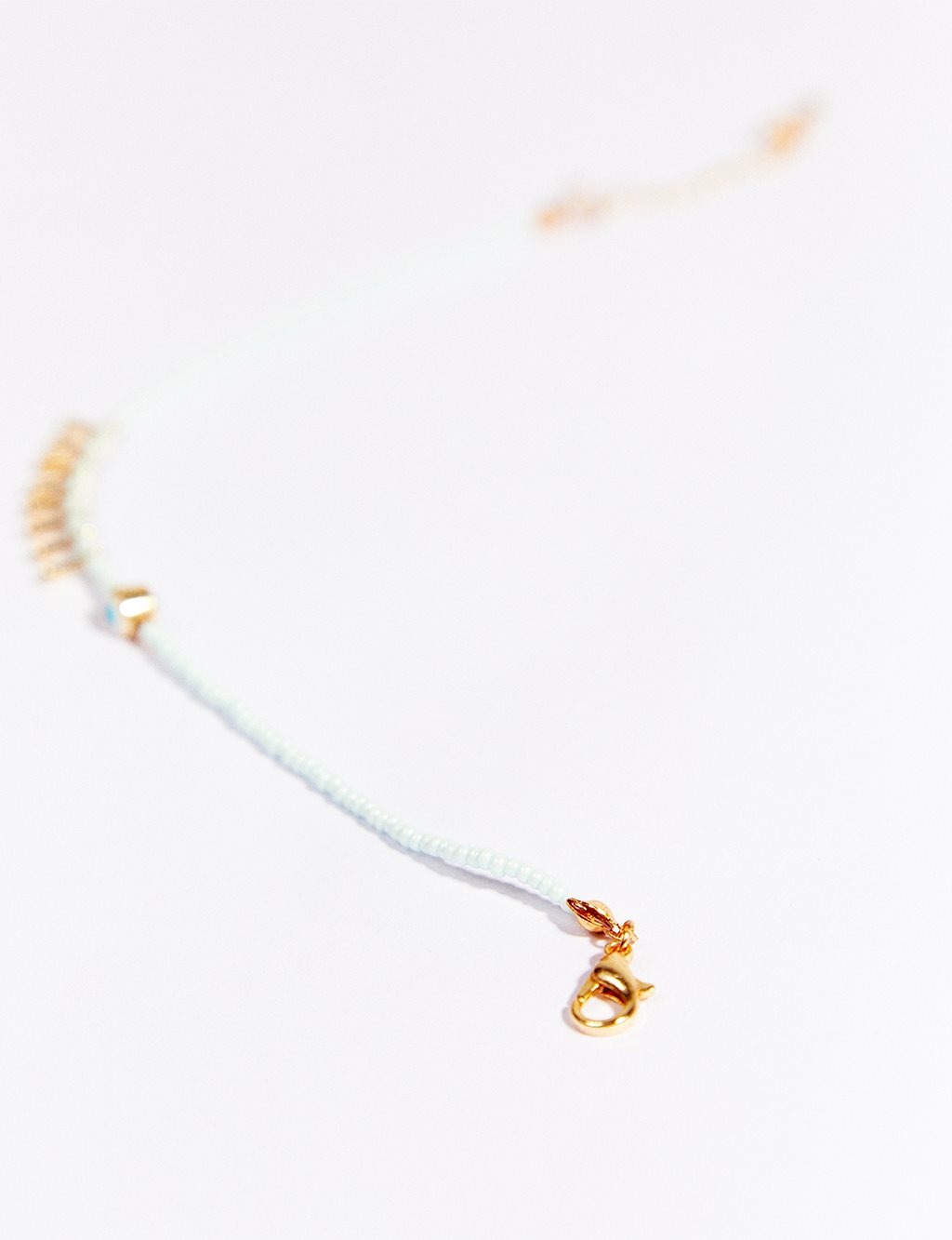 Drop-Shaped Bead Sequined Anklet in Pink 