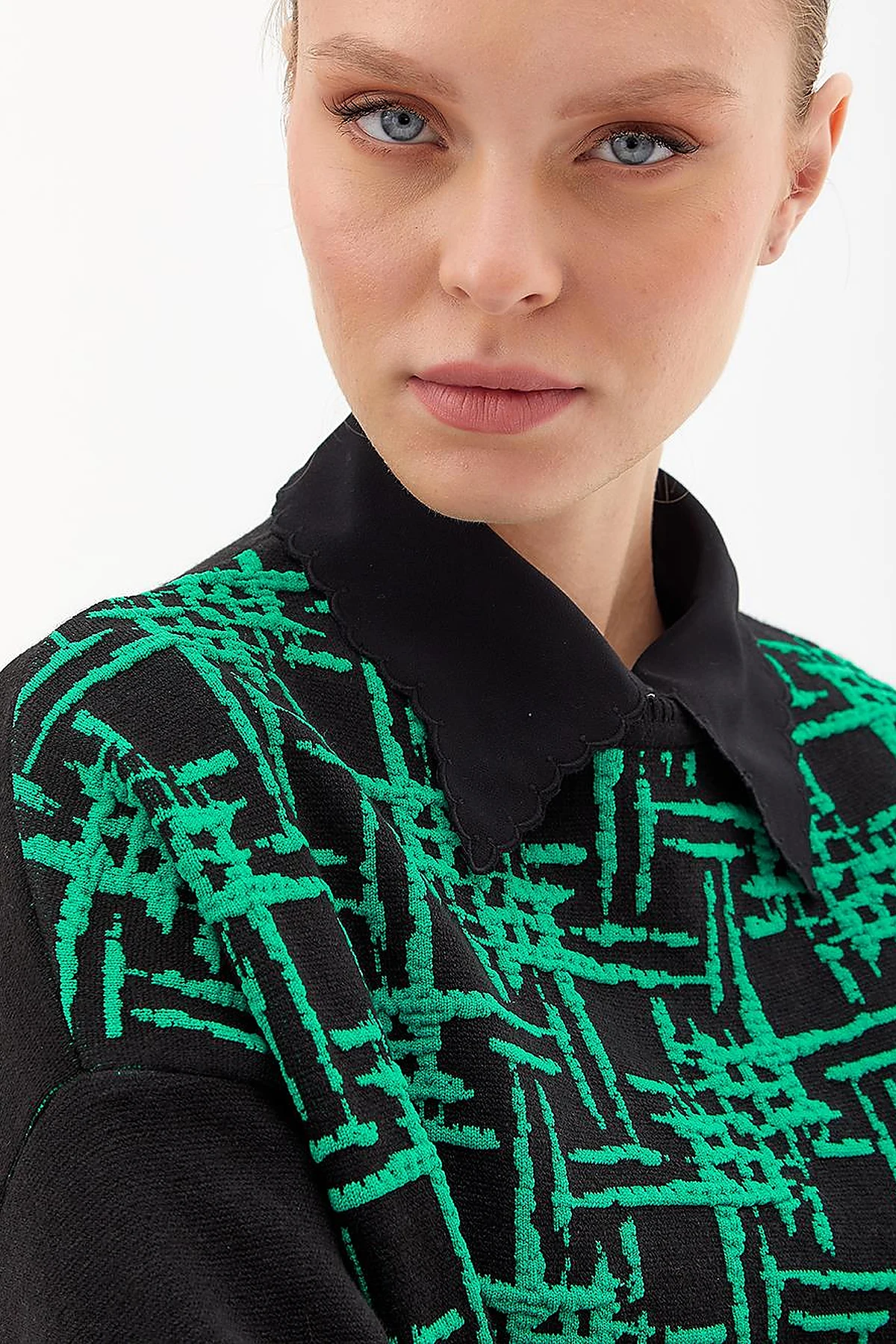 Abstract Patterned Crew Neck Knitwear Tunic Black