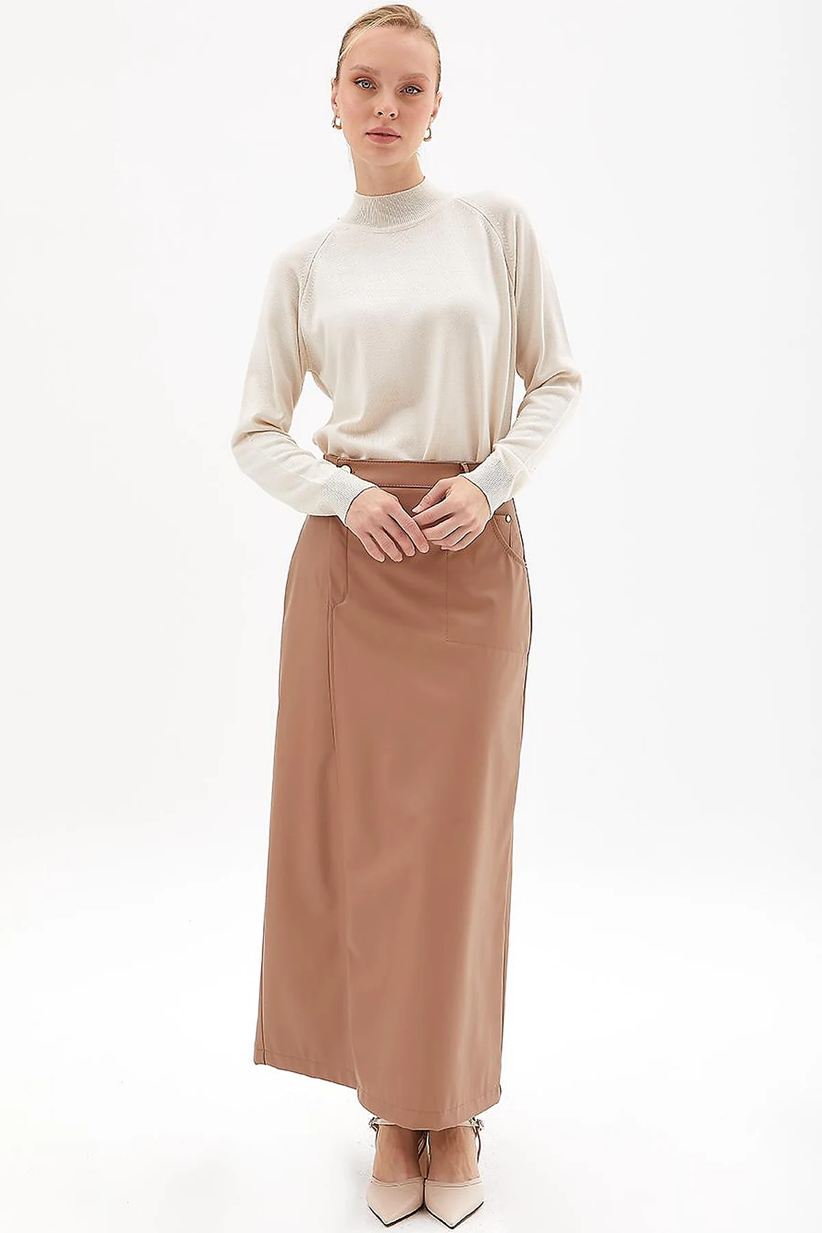 Faux Leather Slit Skirt Beige