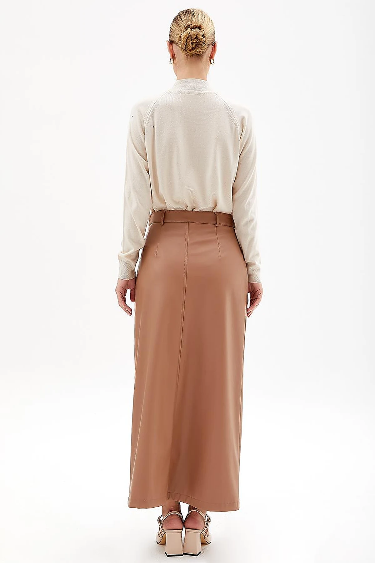 Faux Leather Slit Skirt Beige