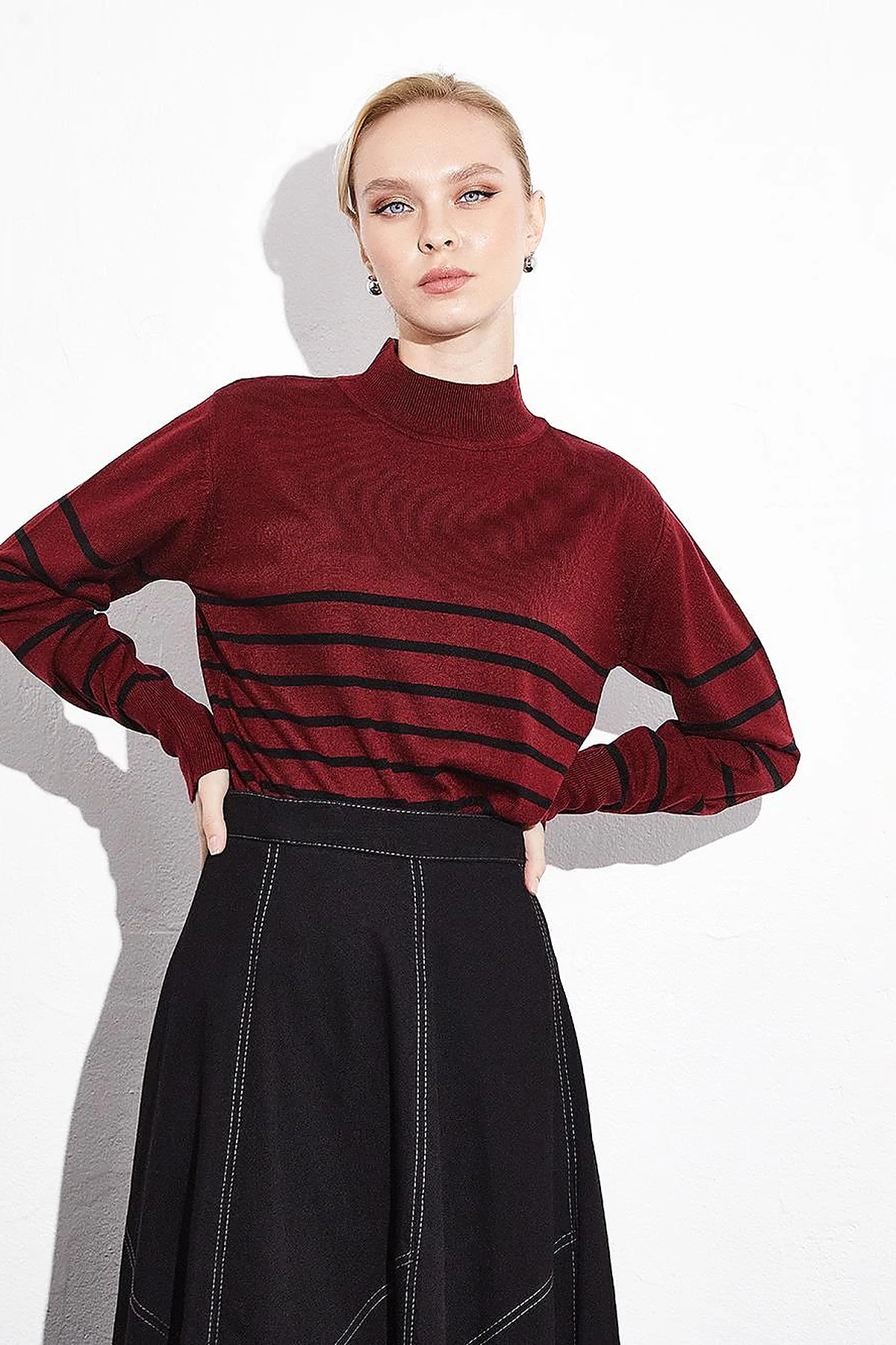 Turtleneck Striped Knitwear Sweater Claret Red Black